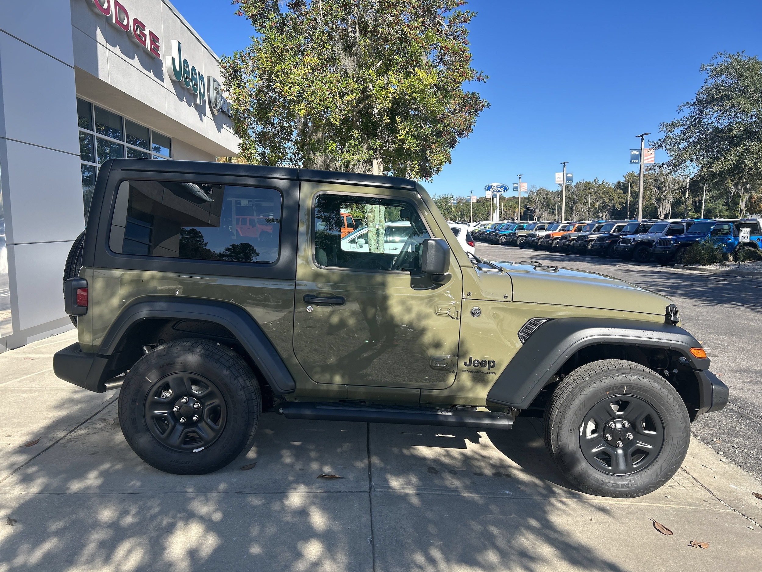 2026 Jeep Wrangler 2-Door Sport - Photo 9
