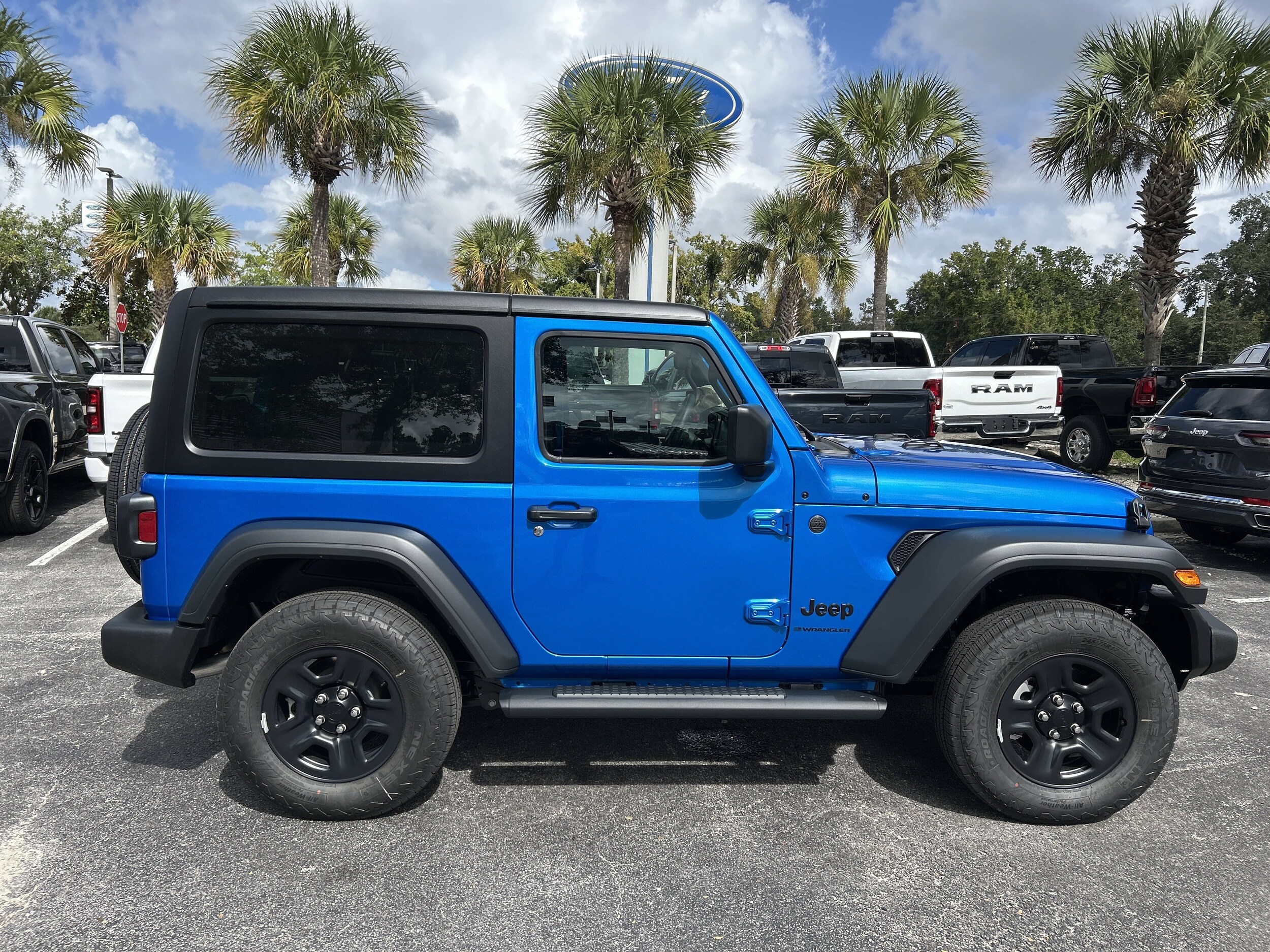 2026 Jeep Wrangler 2-Door Sport - Photo 9
