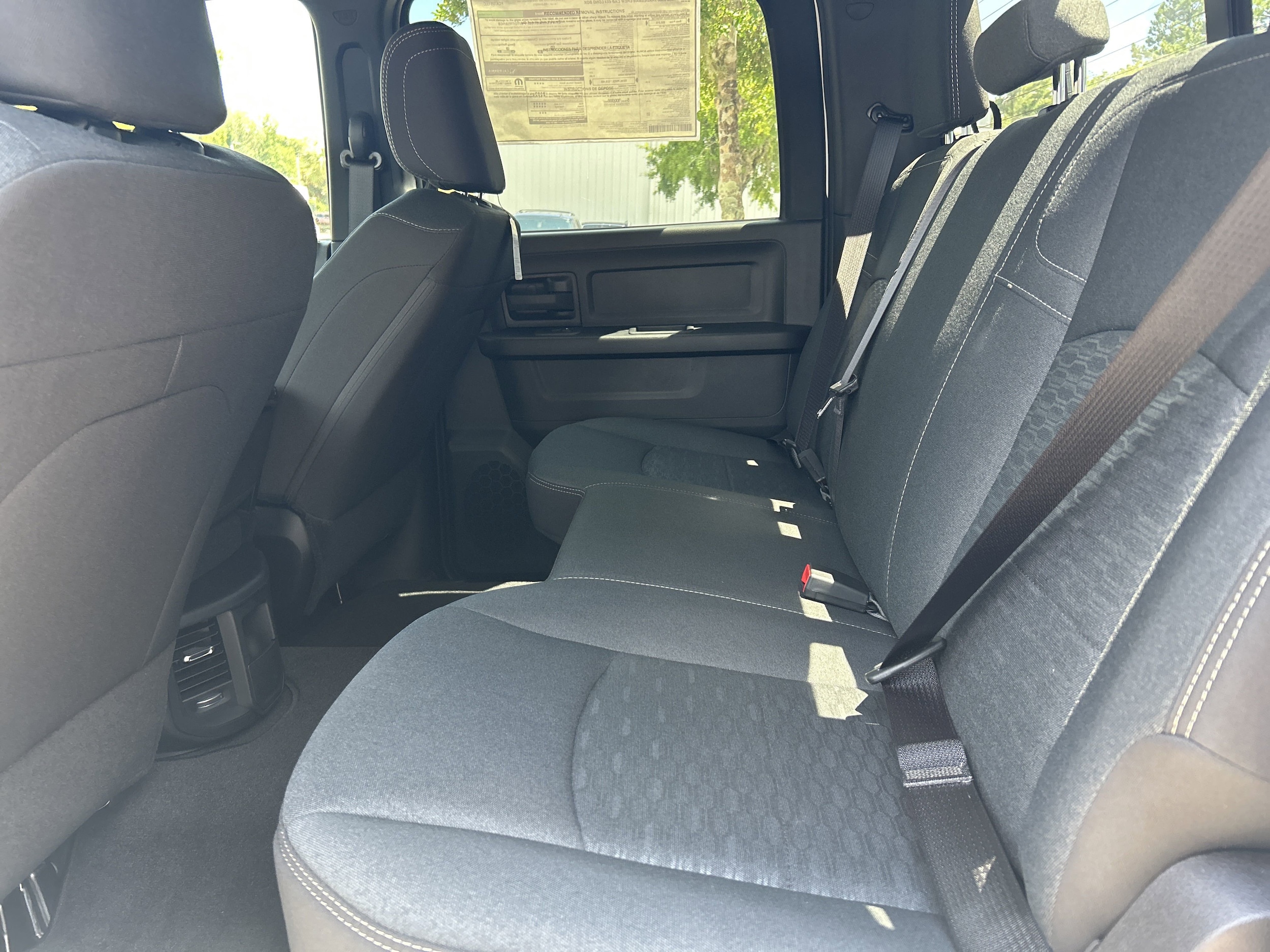 2025 RAM 2500 Tradesman - Photo 28