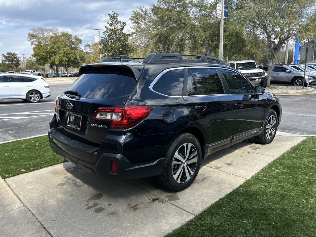 Used 2019 Subaru Outback 2.5i SUV