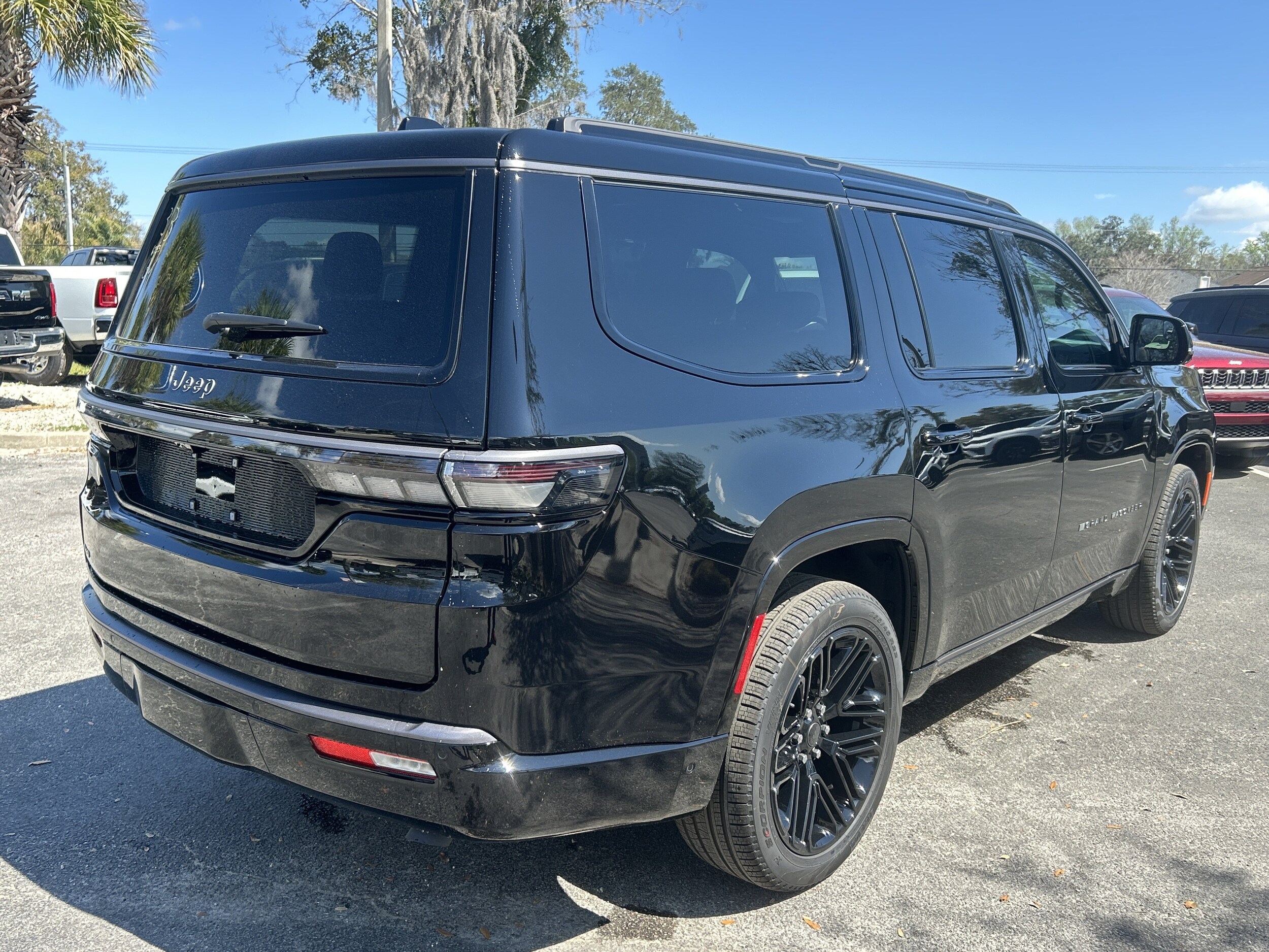 2026 Jeep Grand Wagoneer Limited Reserve - Photo 8