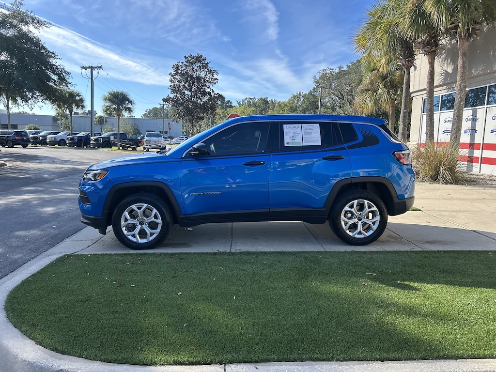 Used 2025 Jeep Compass Sport SUV