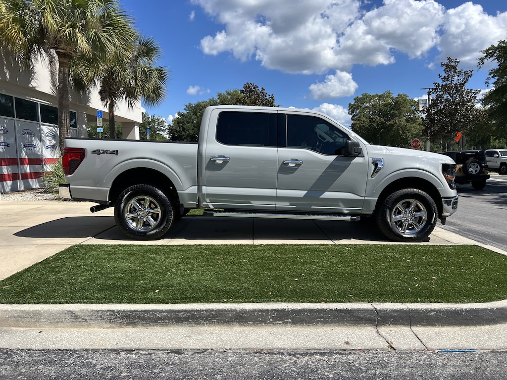 Used 2024 Ford F-150 XLT Truck SuperCrew Cab
