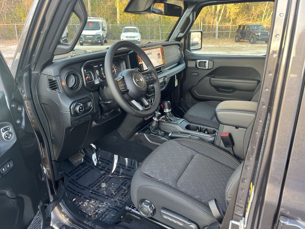 2026 Jeep Gladiator Mojave - Photo 12