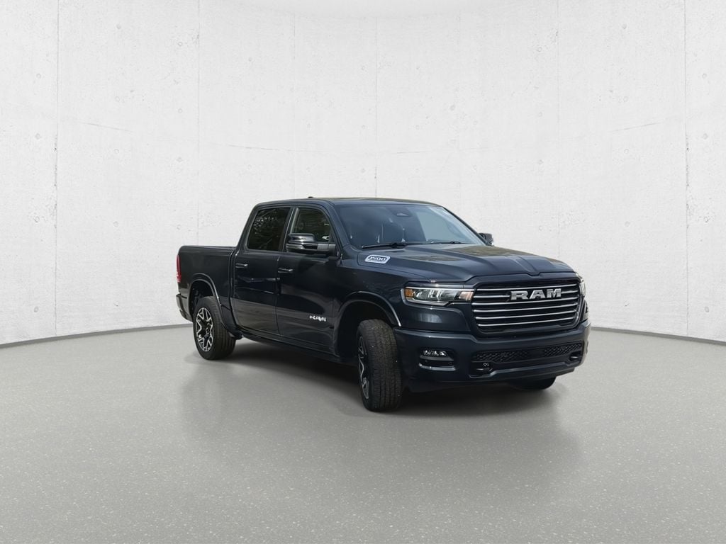 New 2026 Ram 1500 LARAMIE CREW CAB 4X4 5'7 BOX Pickup