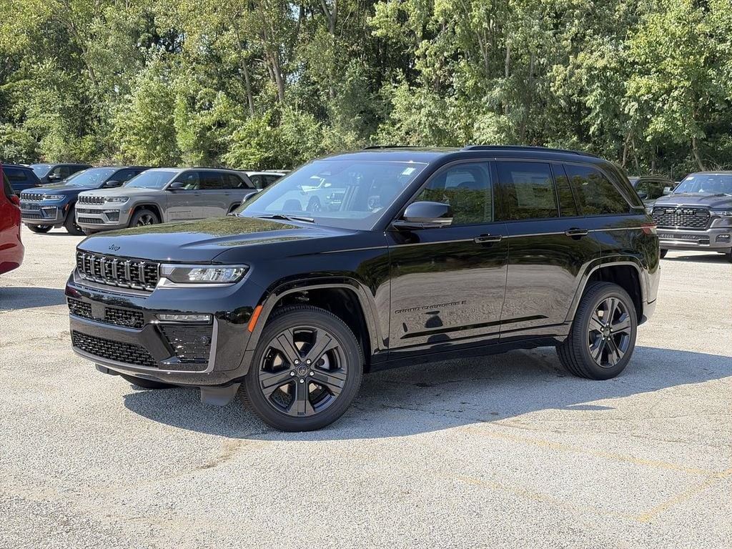 New 2027 Jeep Grand Cherokee Limited Reserve Sport Utility