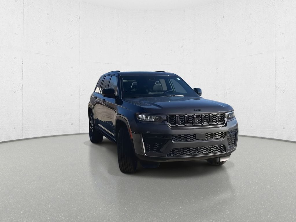 New 2026 Jeep Grand Cherokee LAREDO ALTITUDE 4X4 Sport Utility