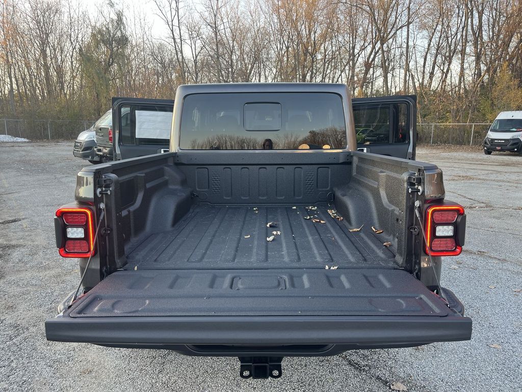 2026 Jeep Gladiator Mojave - Photo 24