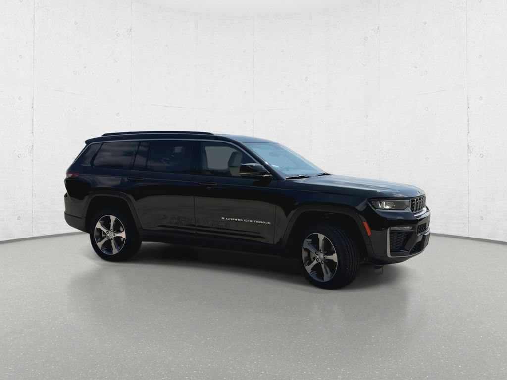 New 2026 Jeep Grand Cherokee L LIMITED 4X4 Sport Utility