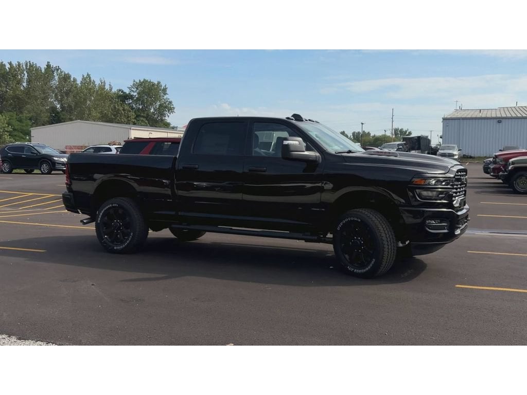 New 2026 Ram 2500 BLACK EXPRESS CREW CAB 4X4 6'4 BOX Pickup