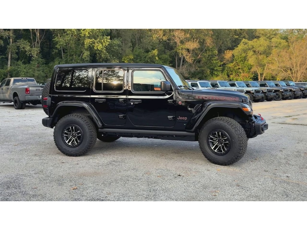 New 2027 Jeep Wrangler 4-DOOR RUBICON X Sport Utility