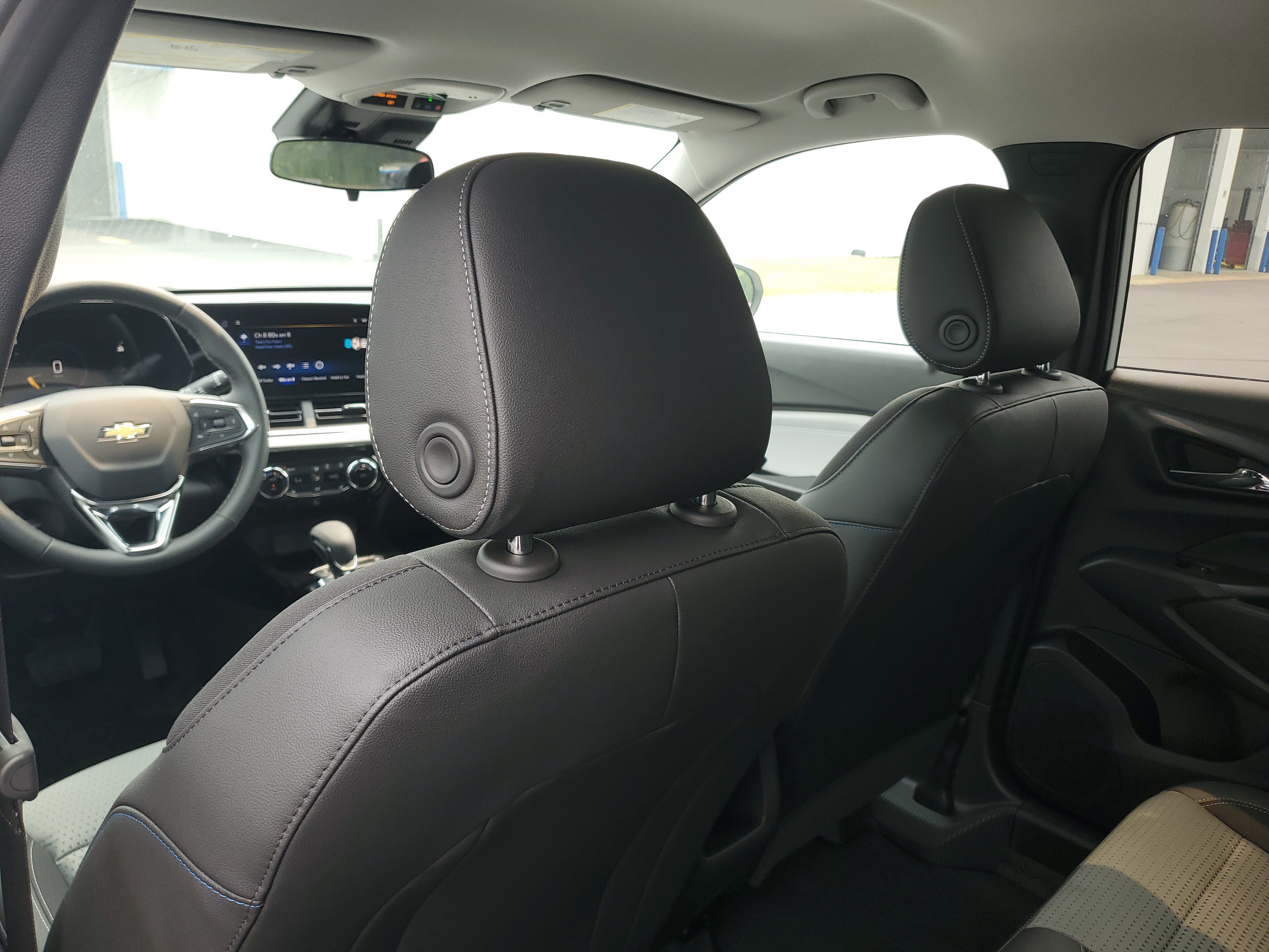 2026 Chevrolet Trax LT - Photo 25