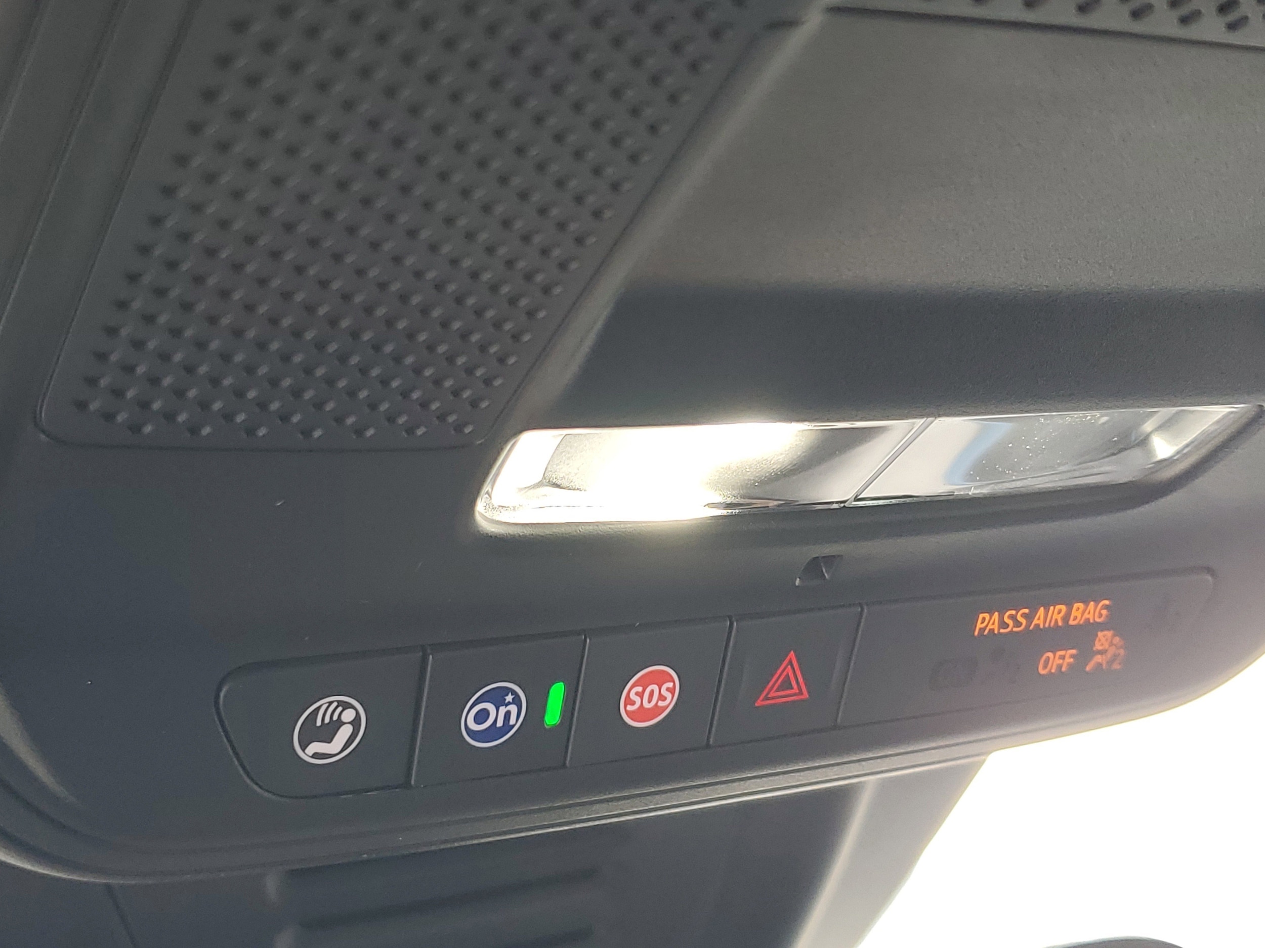 2026 Chevrolet Equinox EV 2LT - Photo 18