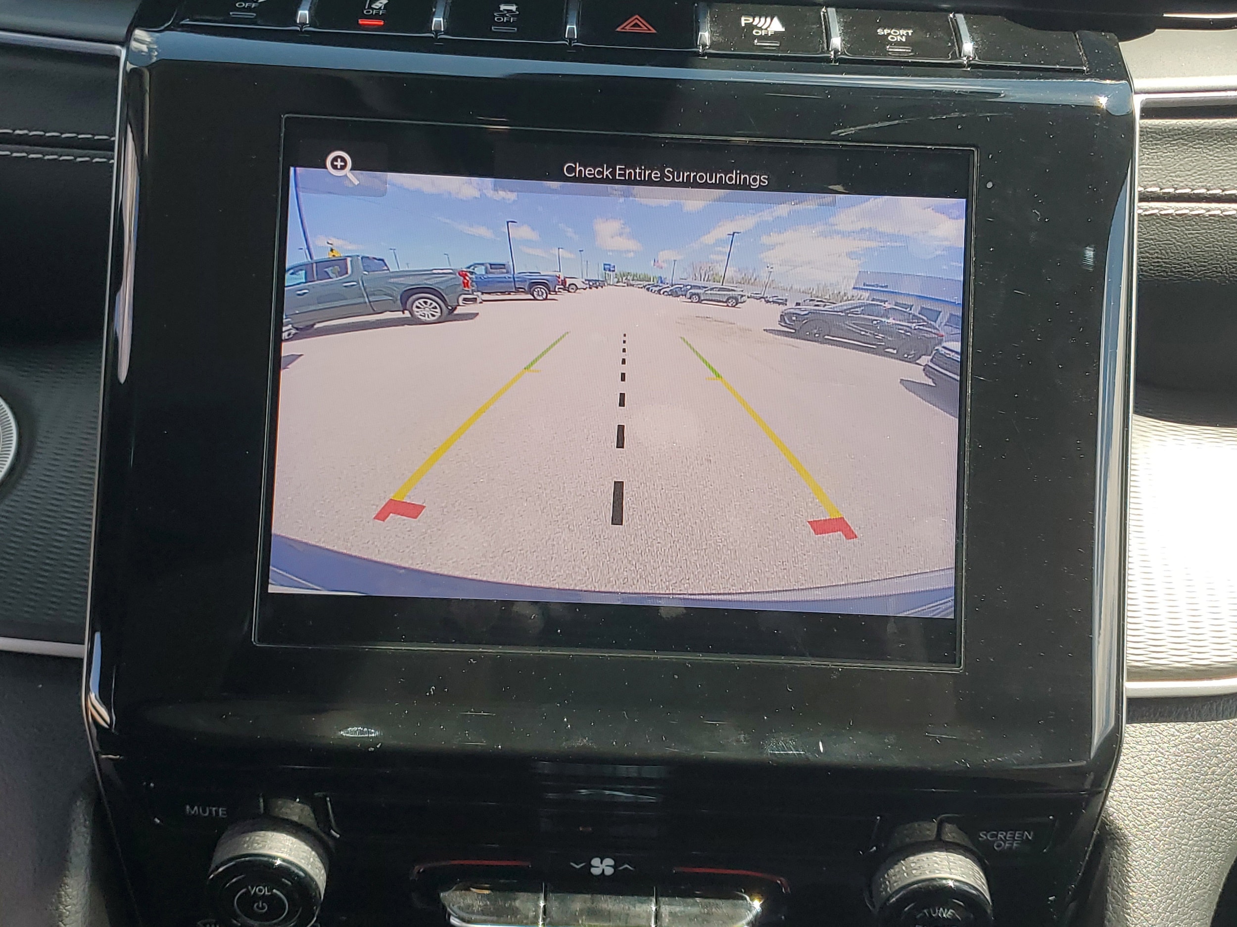 2023 Jeep Grand Cherokee Laredo - Photo 14