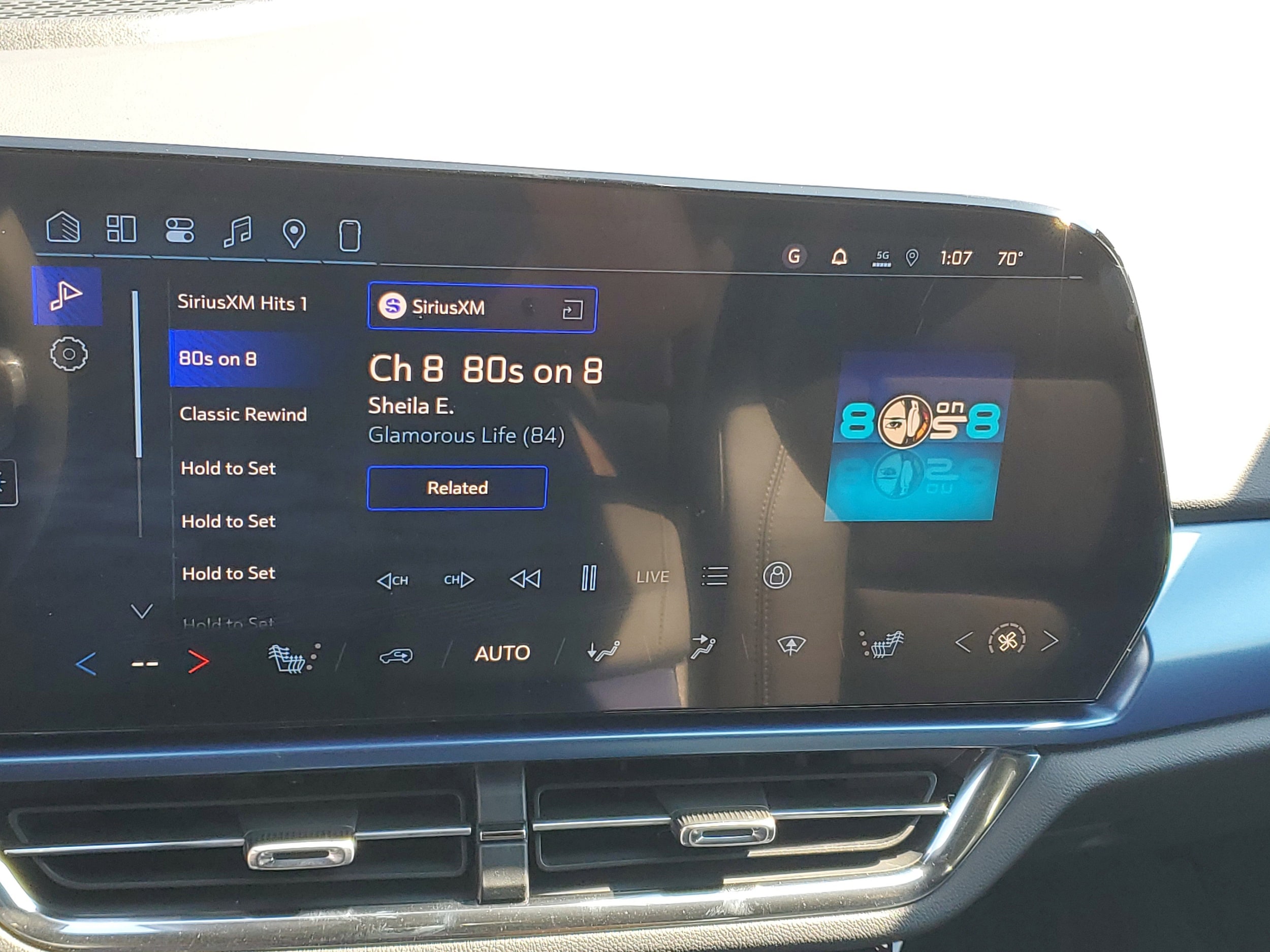 2026 Chevrolet Equinox EV 2LT - Photo 12