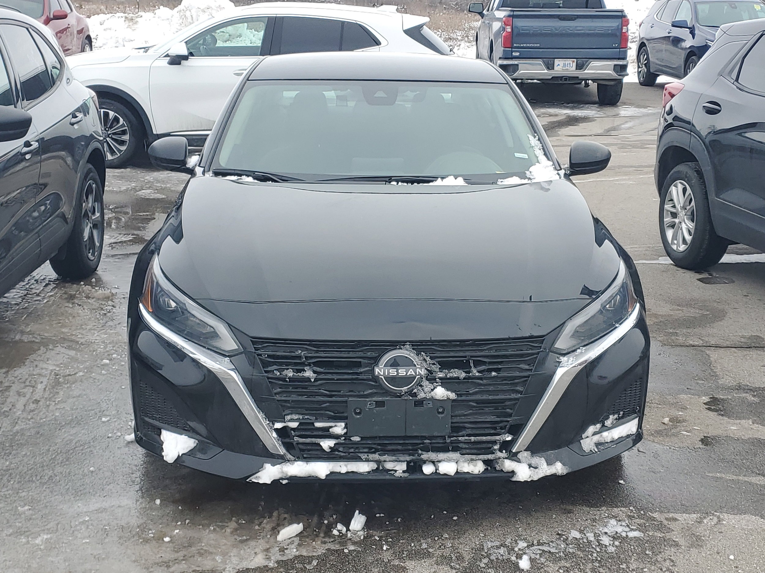 Used 2024 Nissan Altima SV with VIN 1N4BL4DV3RN321405 for sale in Chesaning, MI