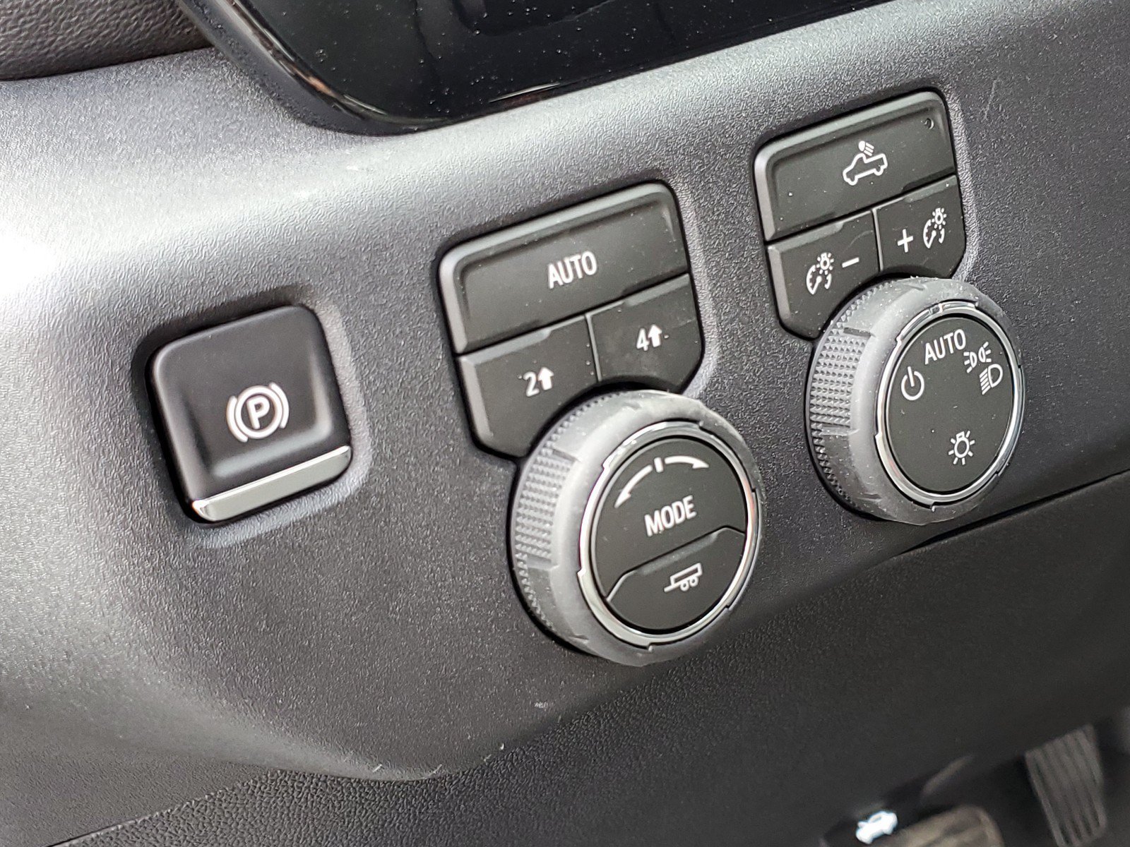 2026 Chevrolet Silverado 1500 LT - Photo 8