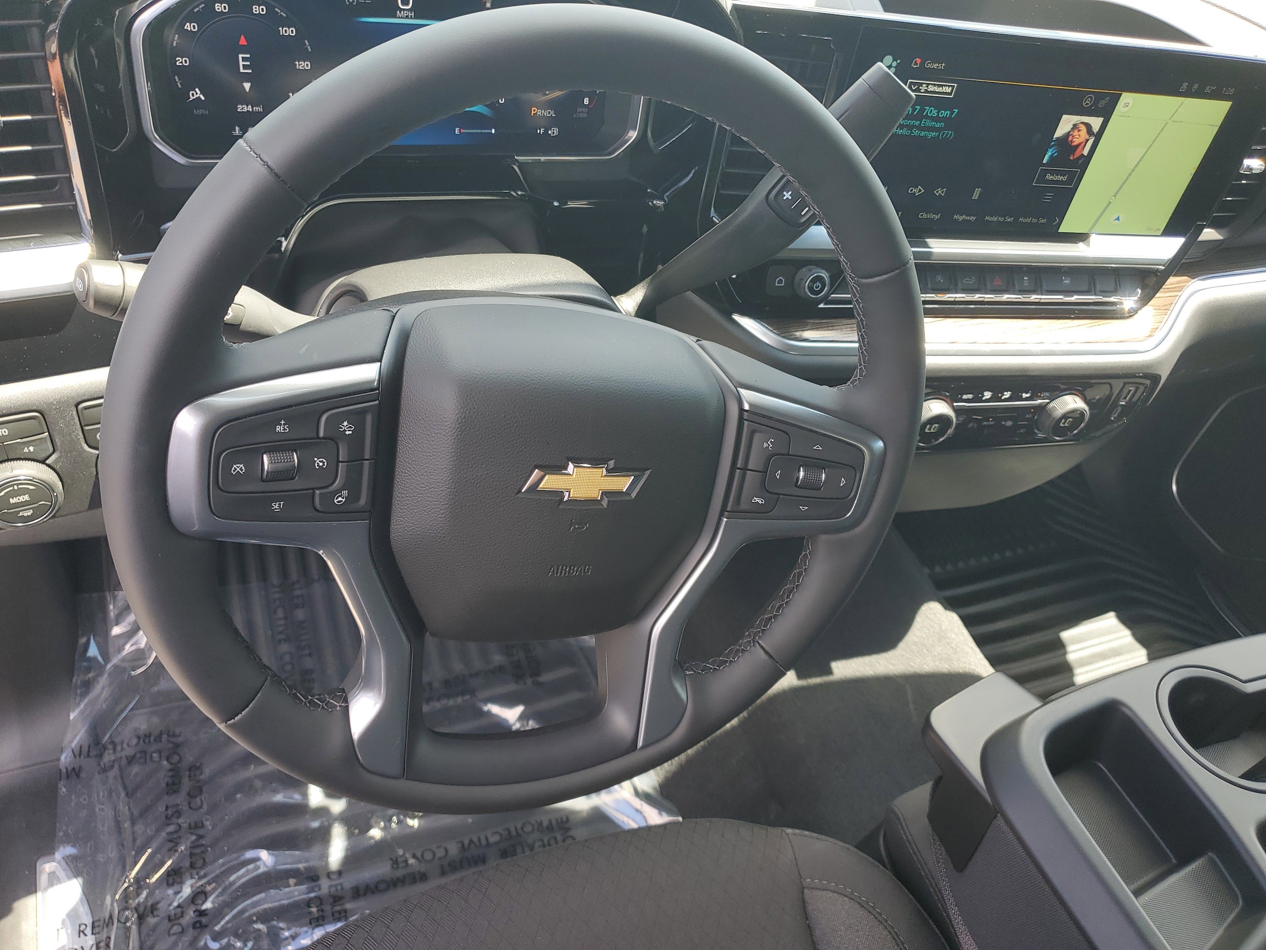 2026 Chevrolet Silverado 1500 LT - Photo 6