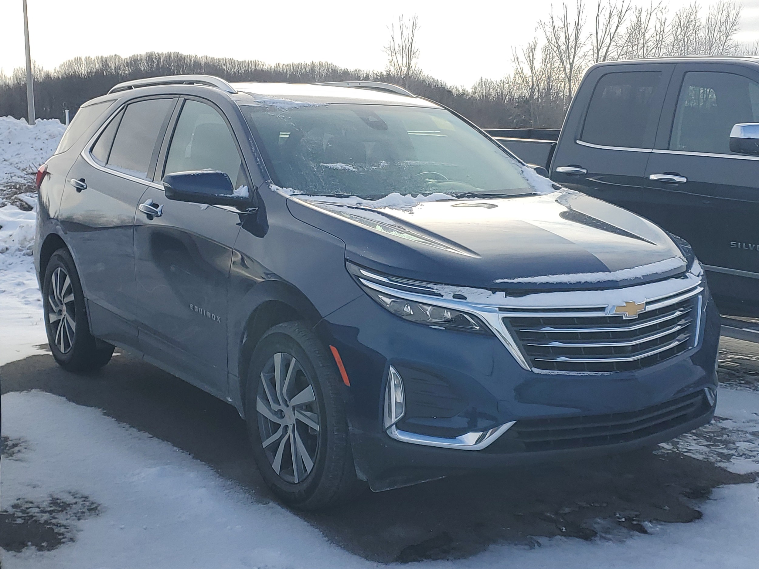 2023 Chevrolet Equinox Premier's photo