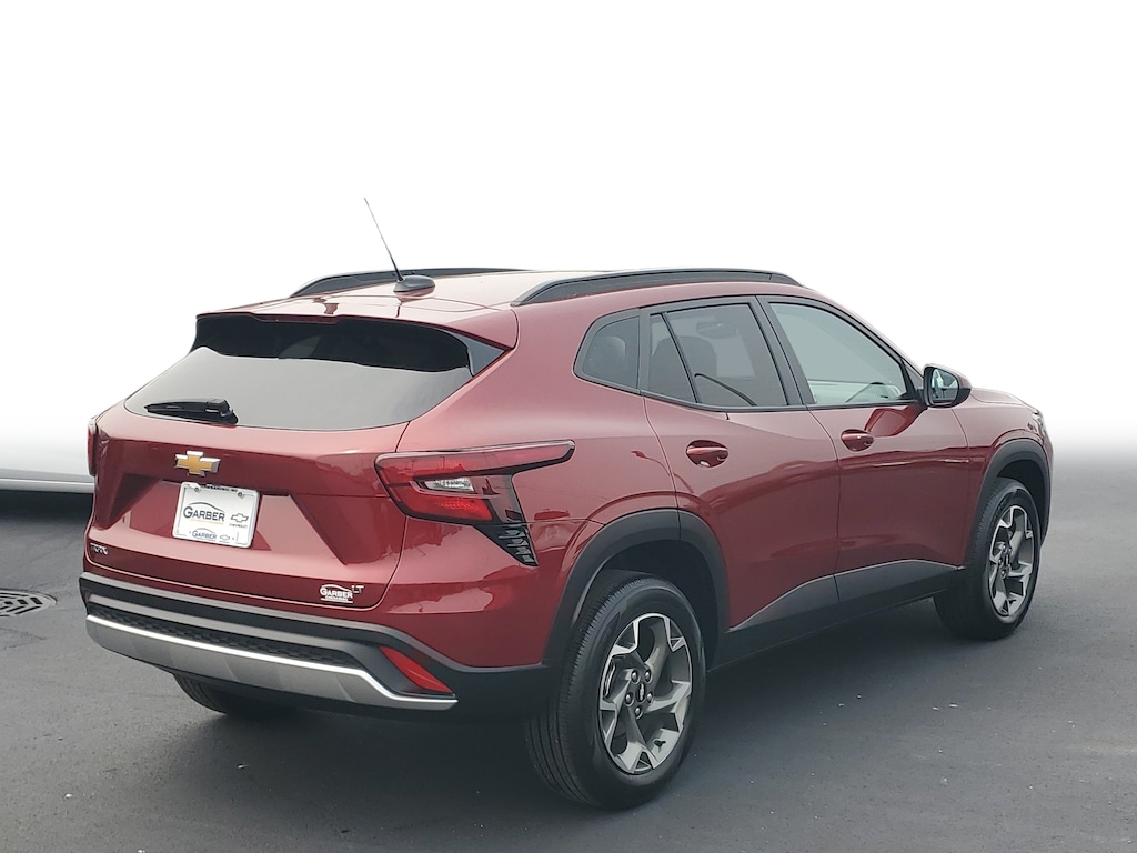 Used 2024 Chevrolet Trax LT SUV