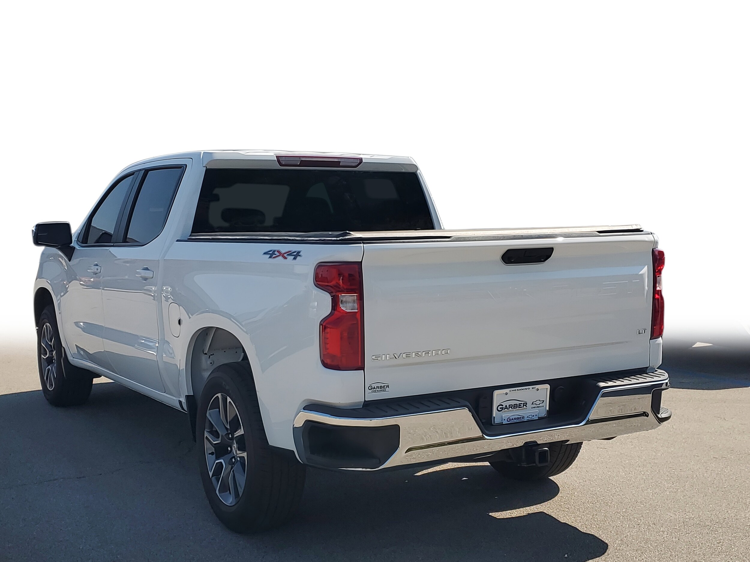 2024 Chevrolet Silverado 1500 LT photo 3