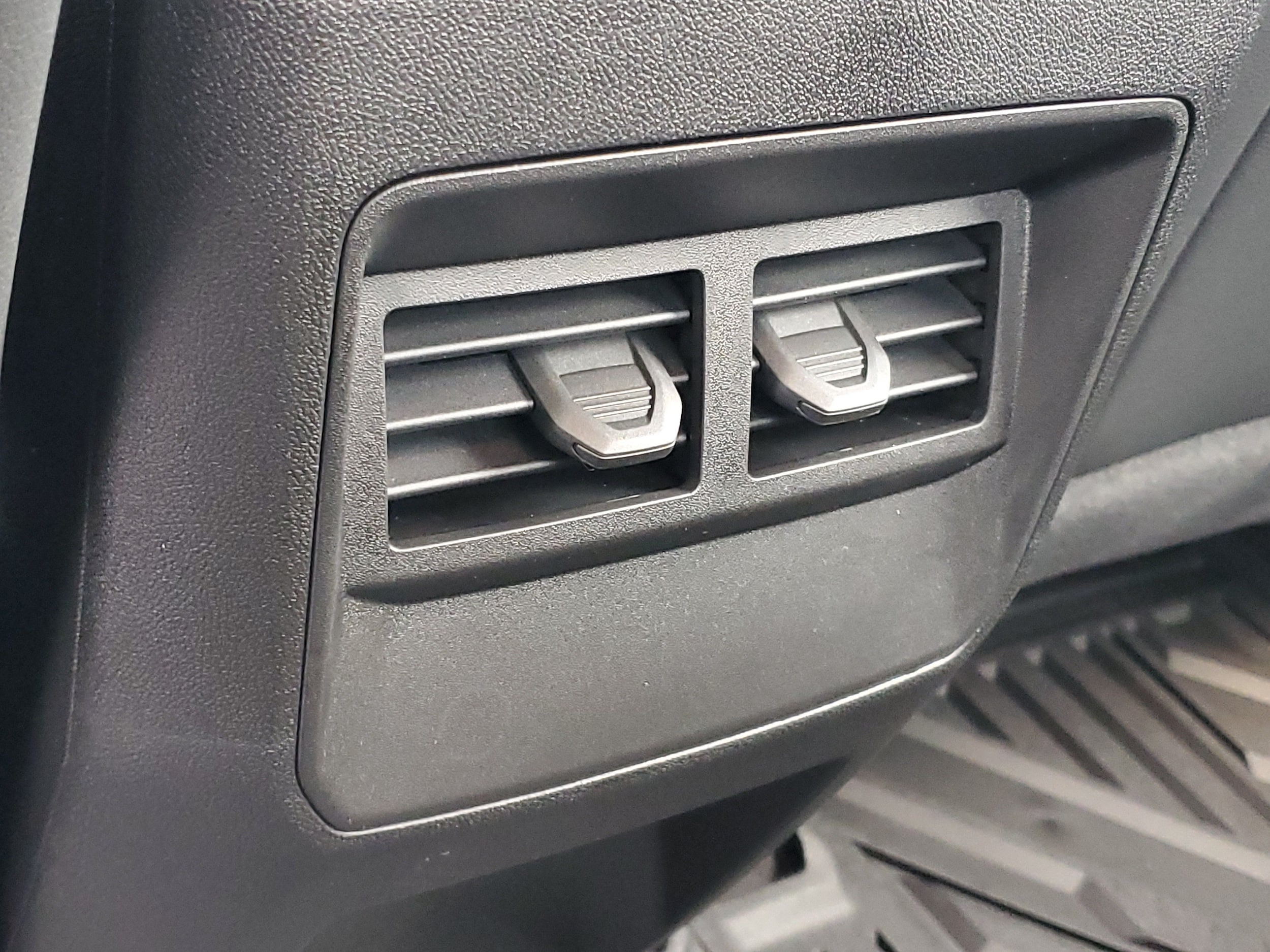 2026 Chevrolet Colorado Trail Boss - Photo 24