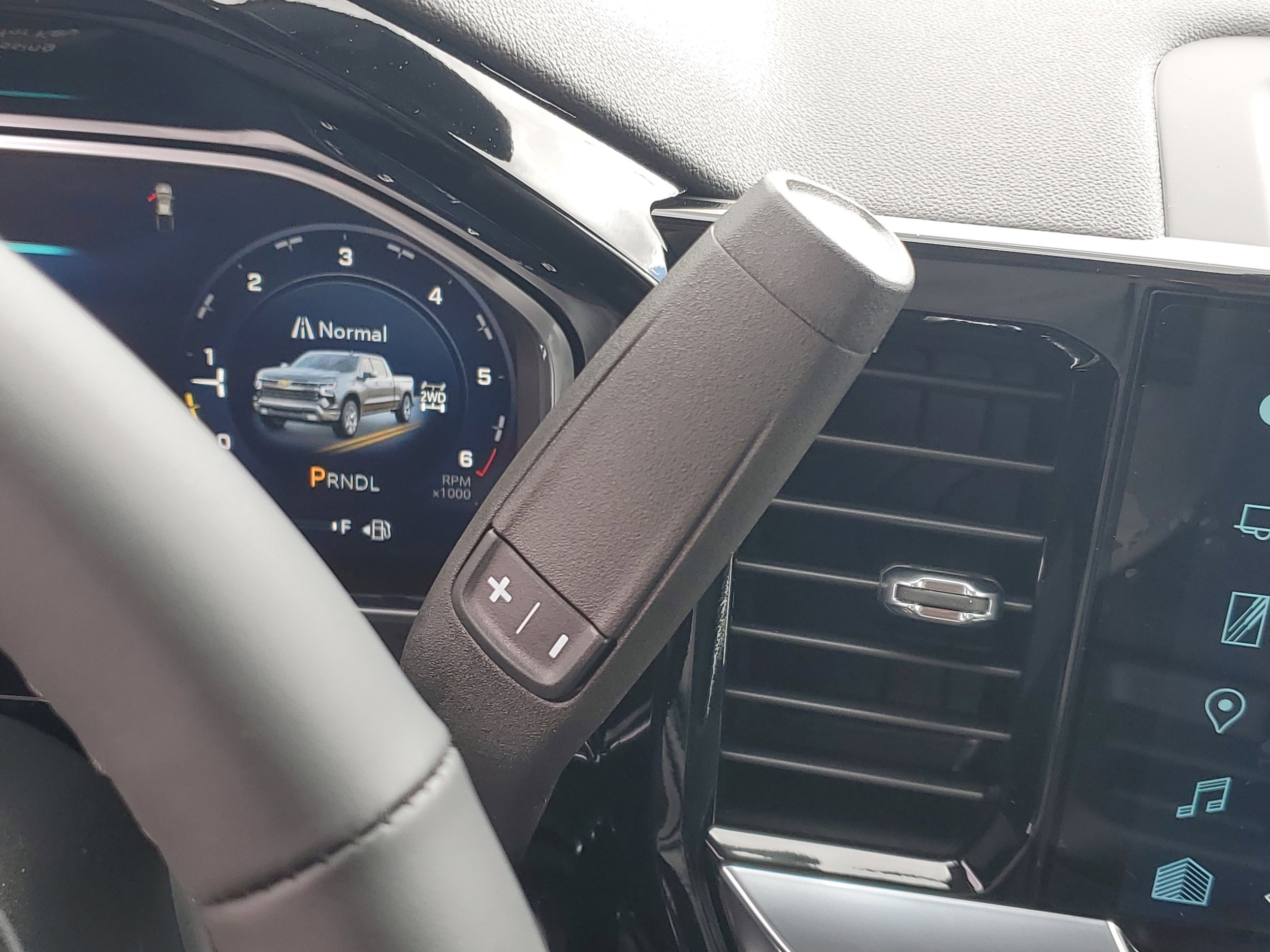 2026 Chevrolet Silverado 1500 LT - Photo 11