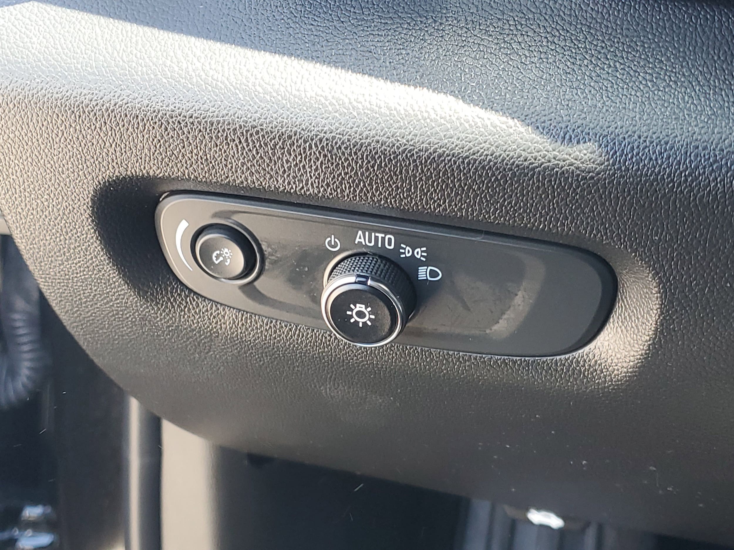 2023 Chevrolet Traverse 1LT - Photo 7
