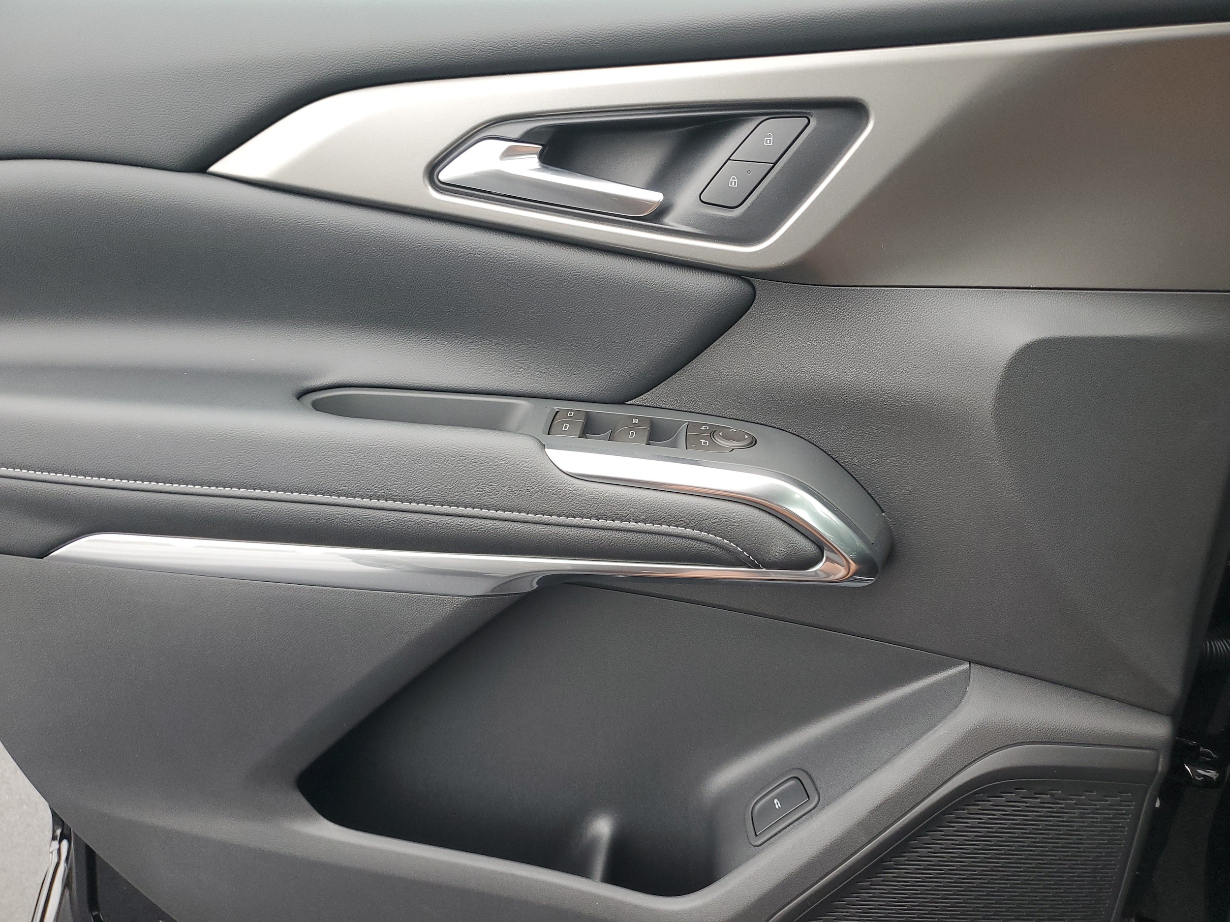 2026 Chevrolet Traverse LT - Photo 20