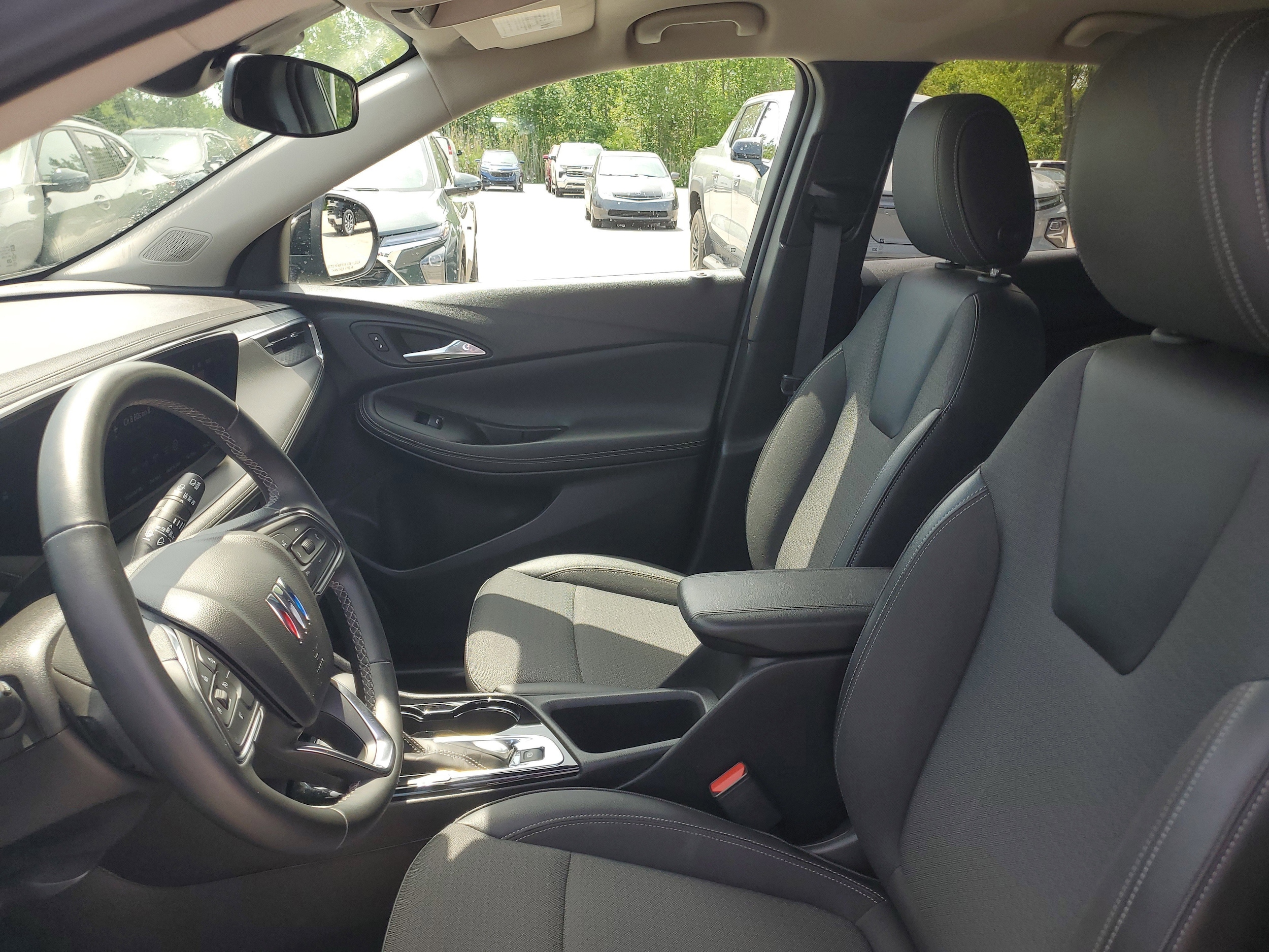 2025 Buick Encore GX Preferred - Photo 5