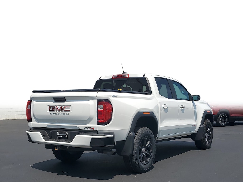 Used 2023 GMC Canyon Elevation Truck Crew Cab