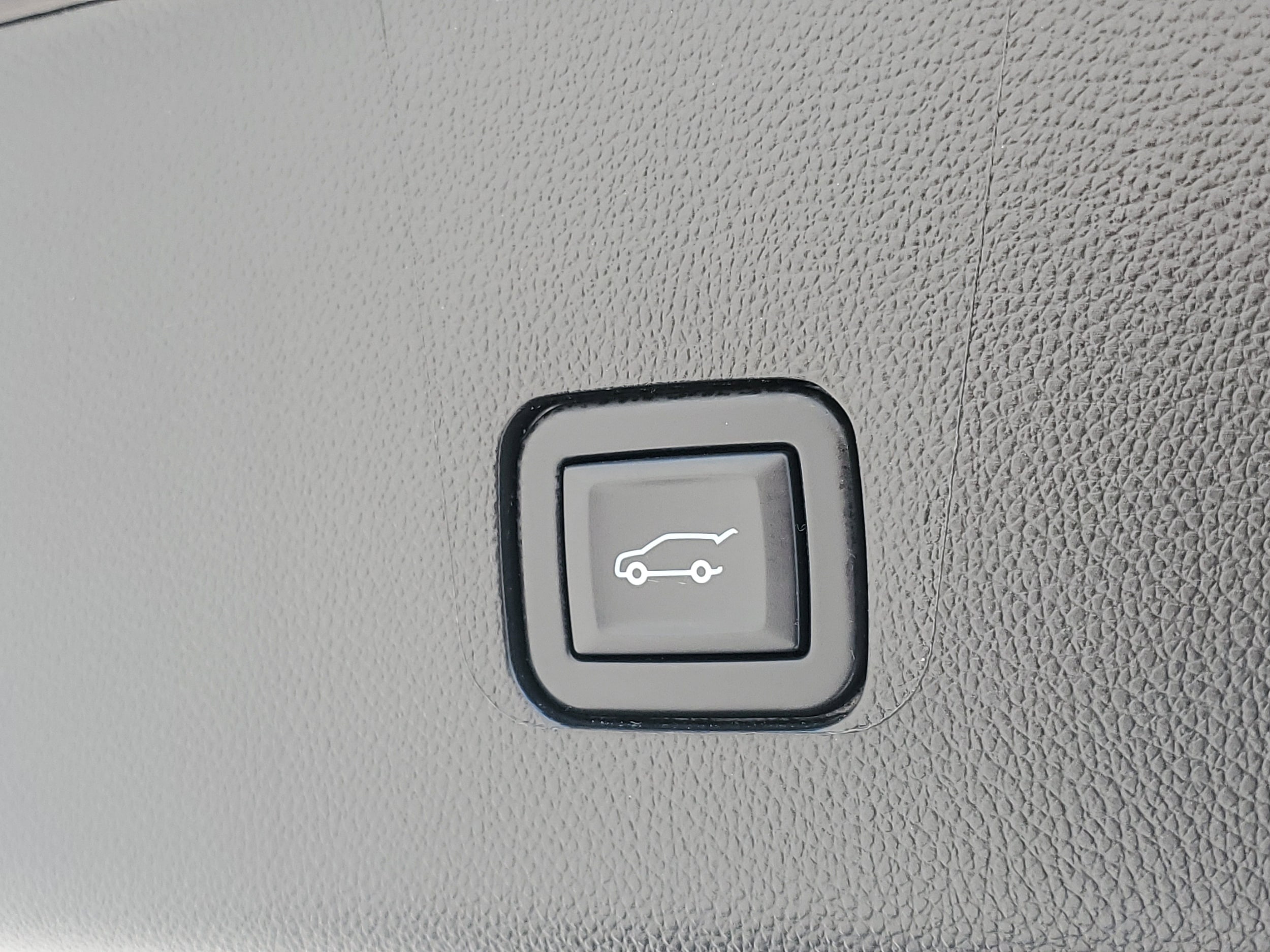 2023 Chevrolet Traverse 1LT - Photo 29