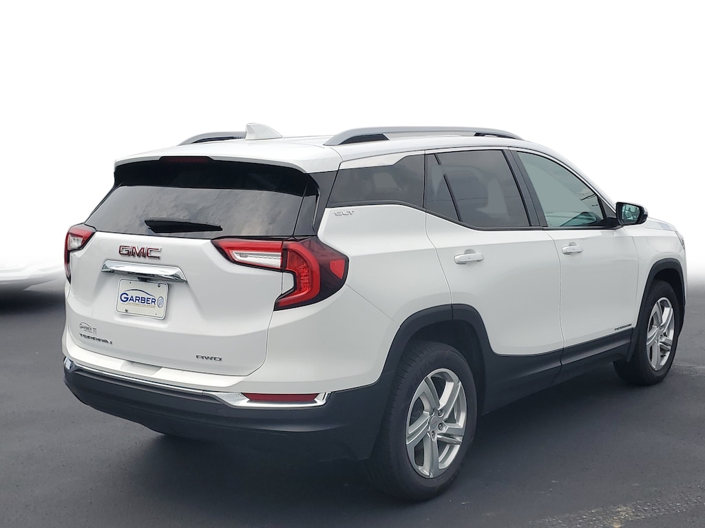 Used 2022 GMC Terrain SLT SUV