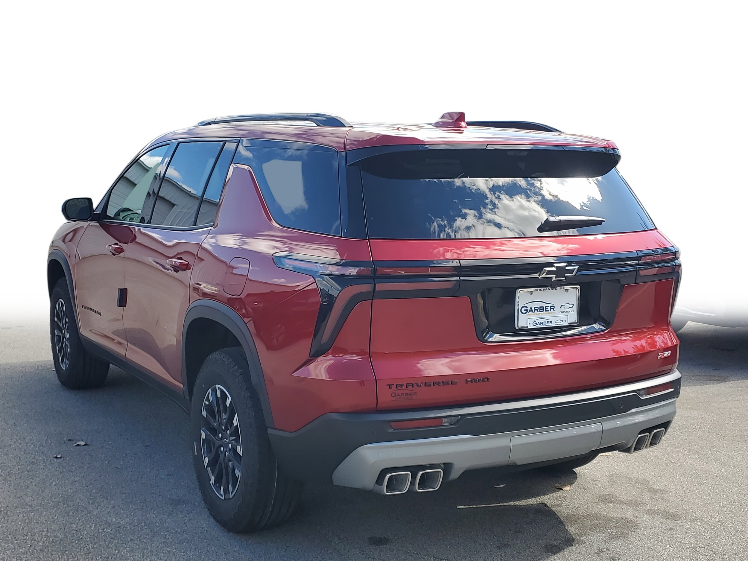 2026 Chevrolet Traverse Z71 photo 3
