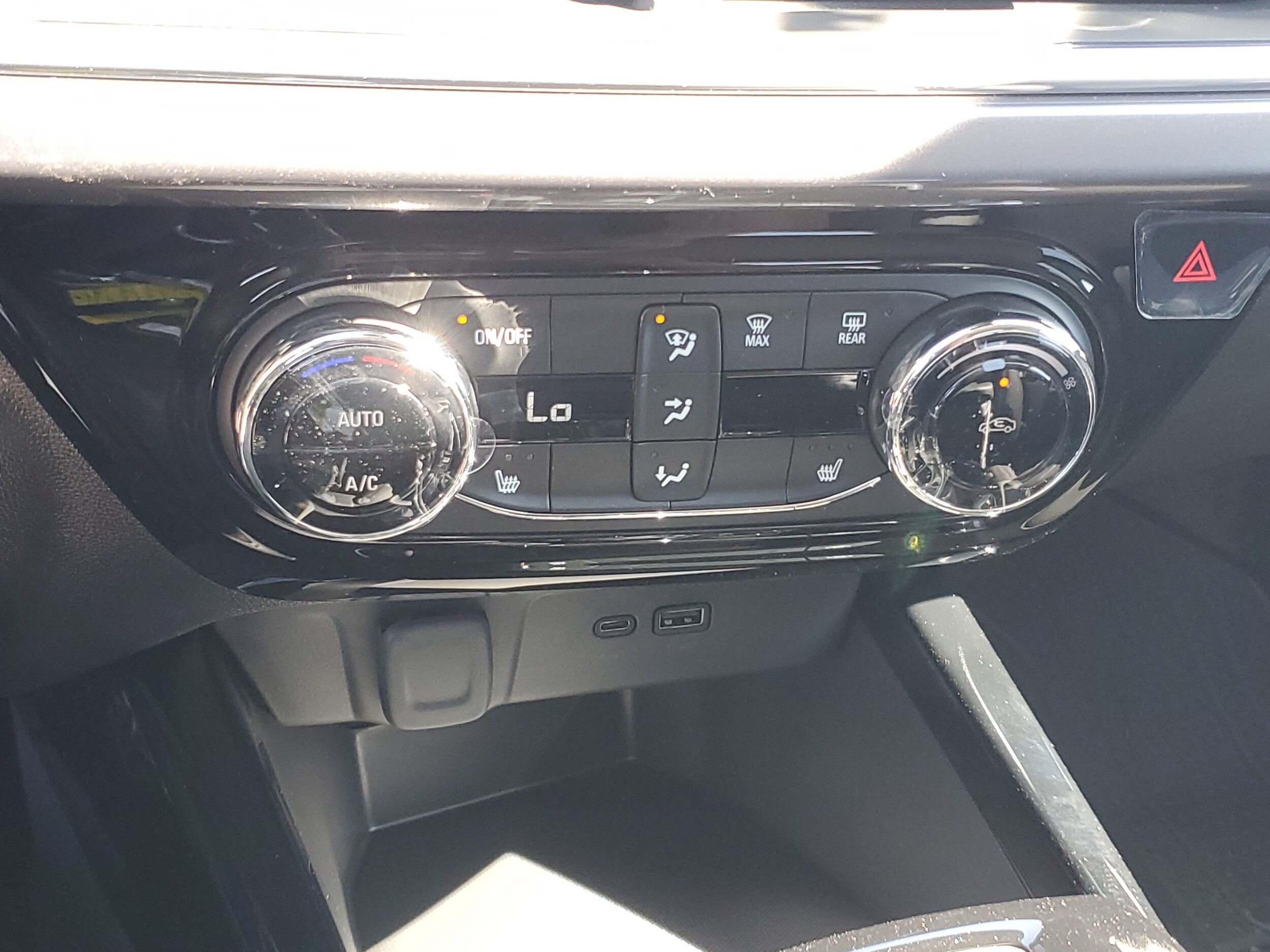 2026 Chevrolet Trax Activ - Photo 14
