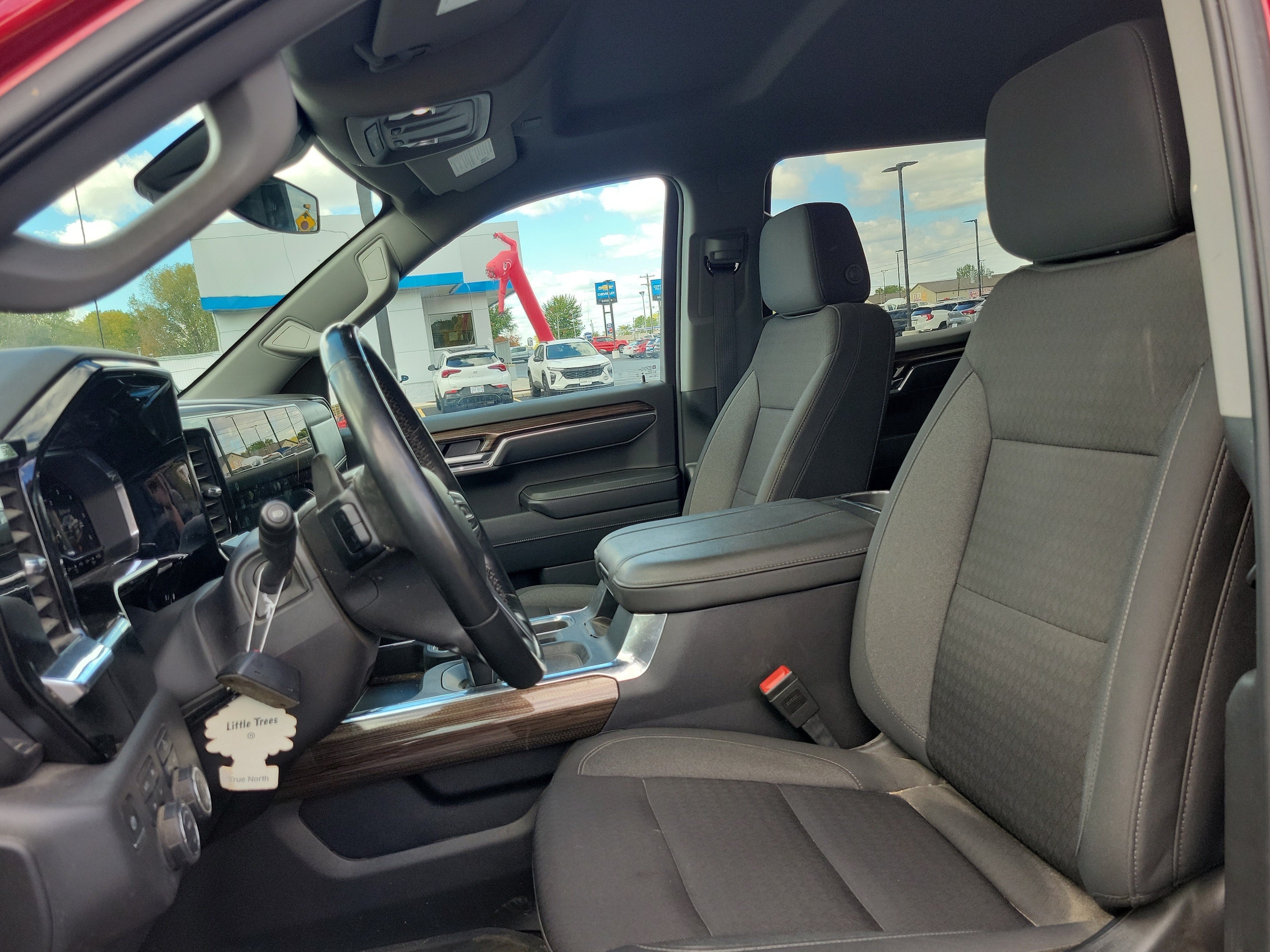 2025 Chevrolet Silverado 1500 LT Trail Boss - Photo 10
