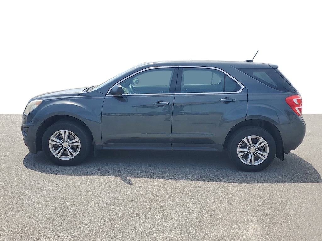 Used 2017 Chevrolet Equinox LS SUV