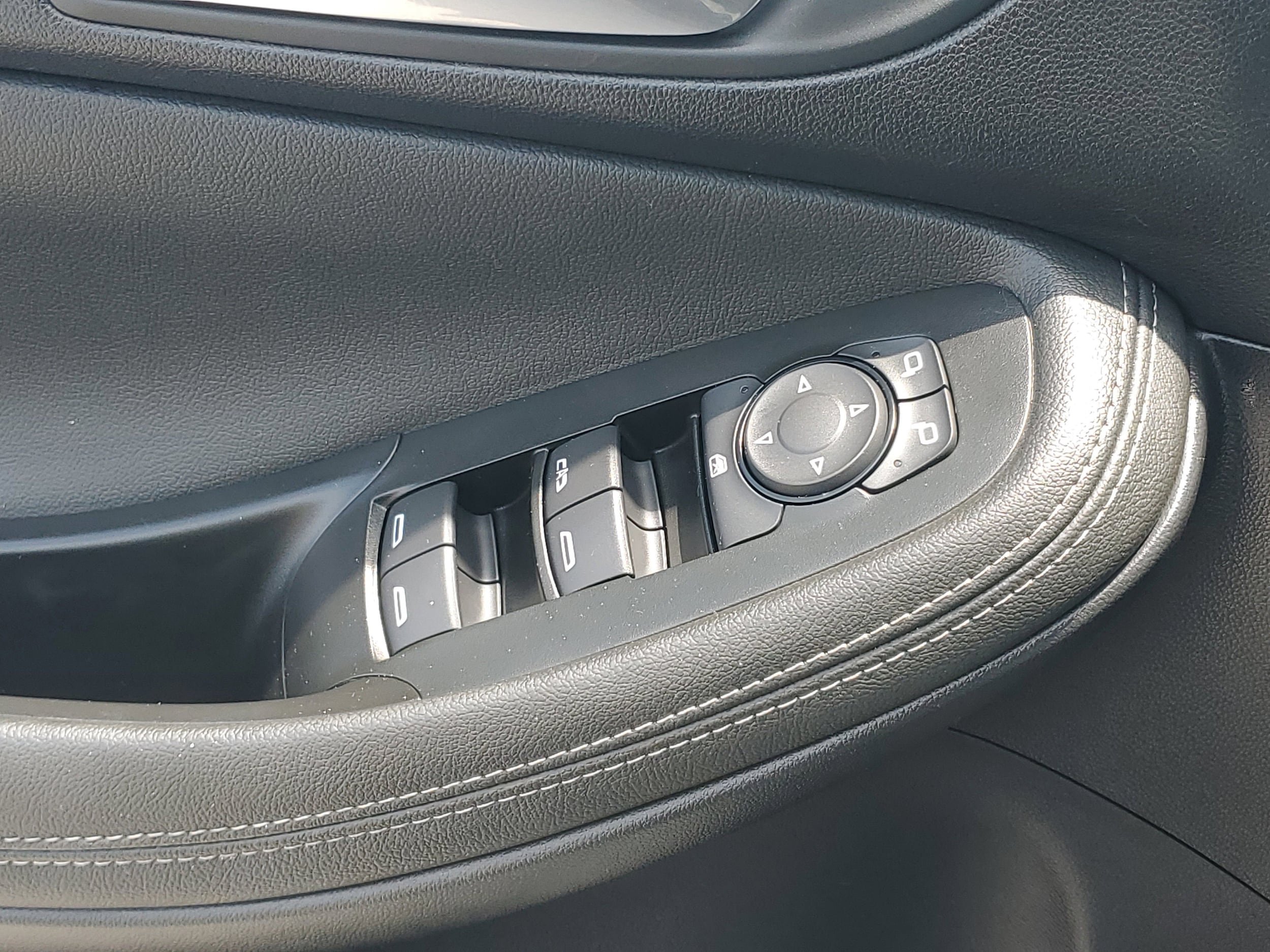 2025 Buick Encore GX Preferred - Photo 20