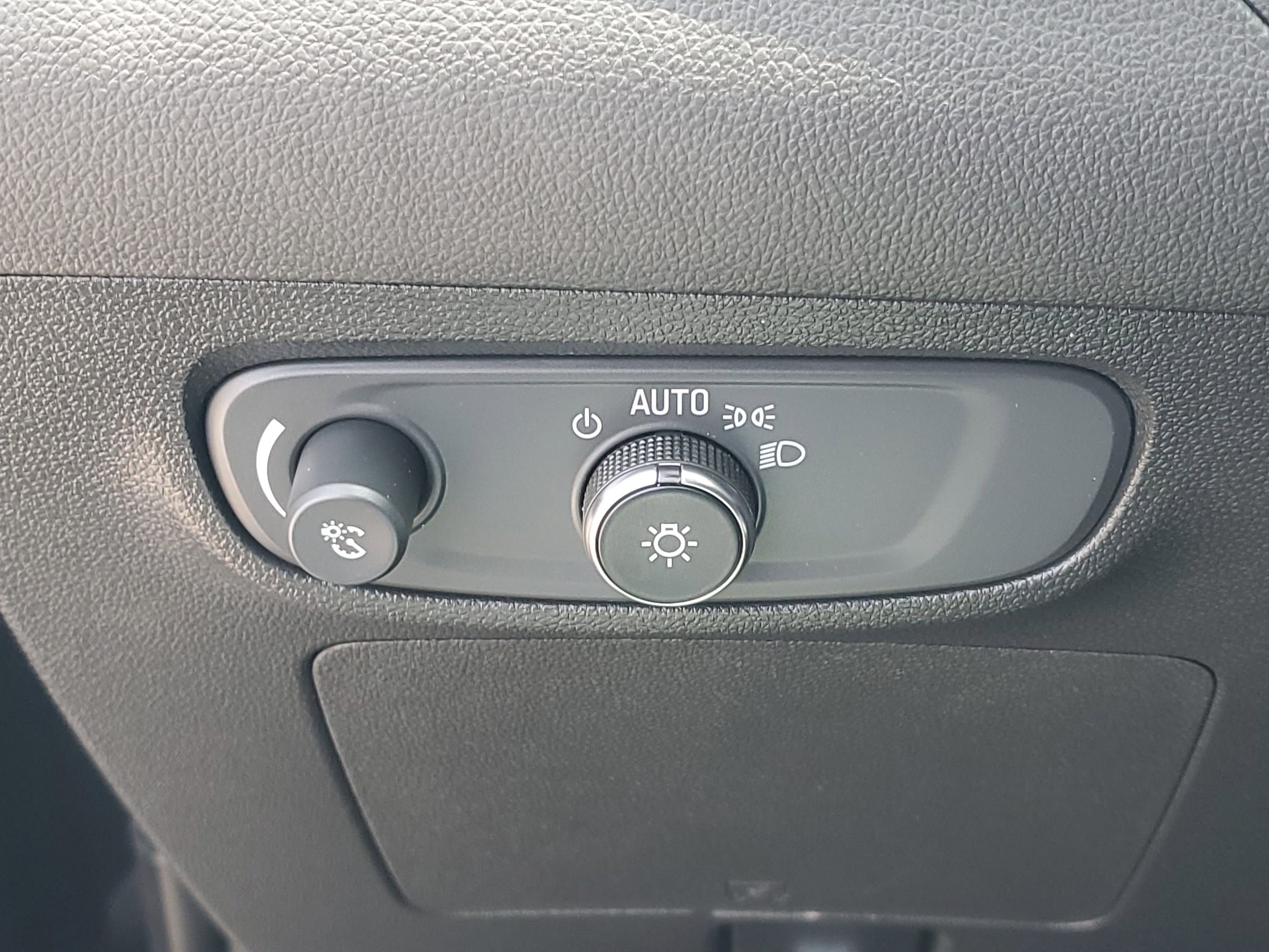 2025 Buick Encore GX Preferred - Photo 7