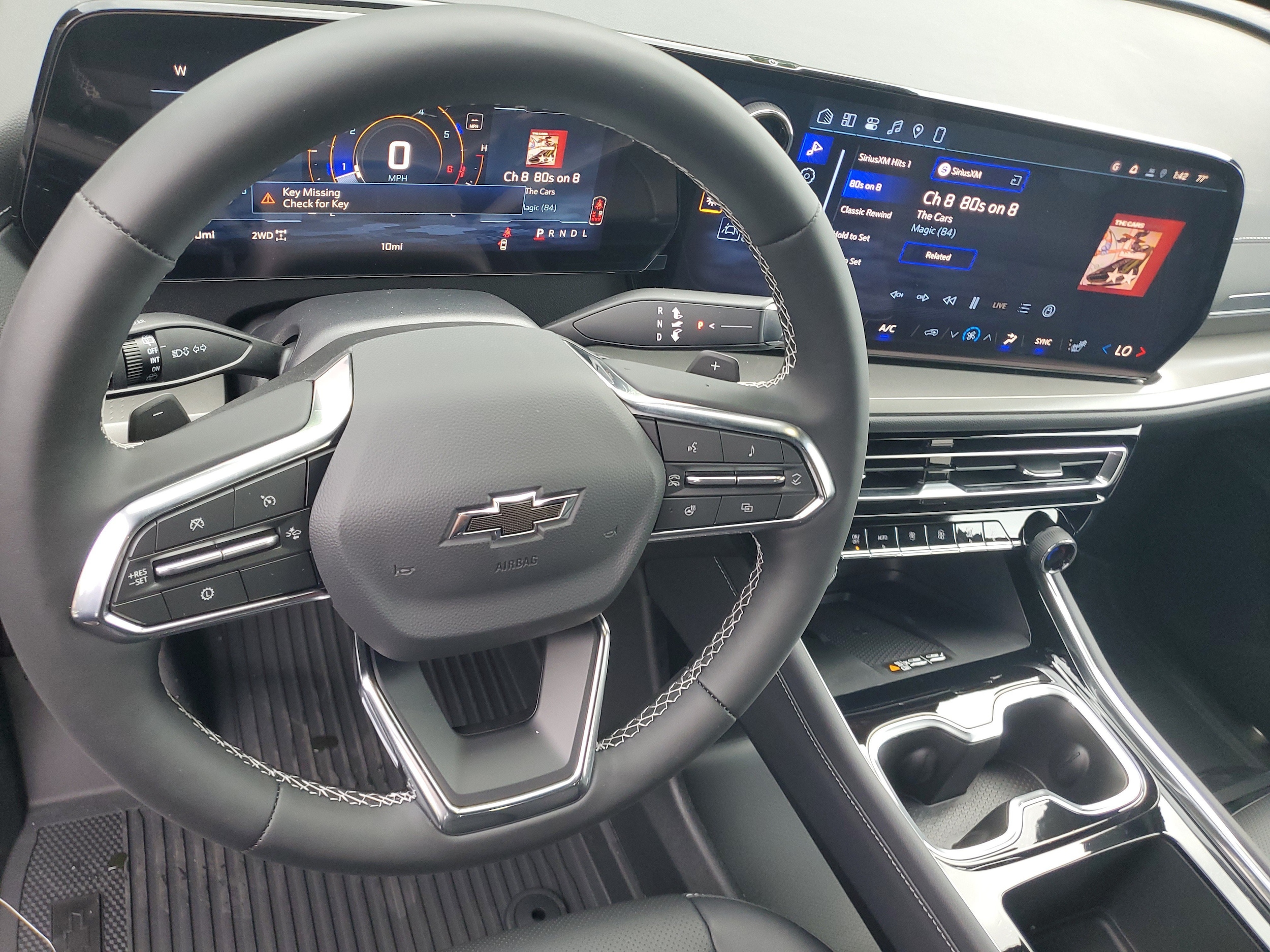 2026 Chevrolet Traverse LT - Photo 6