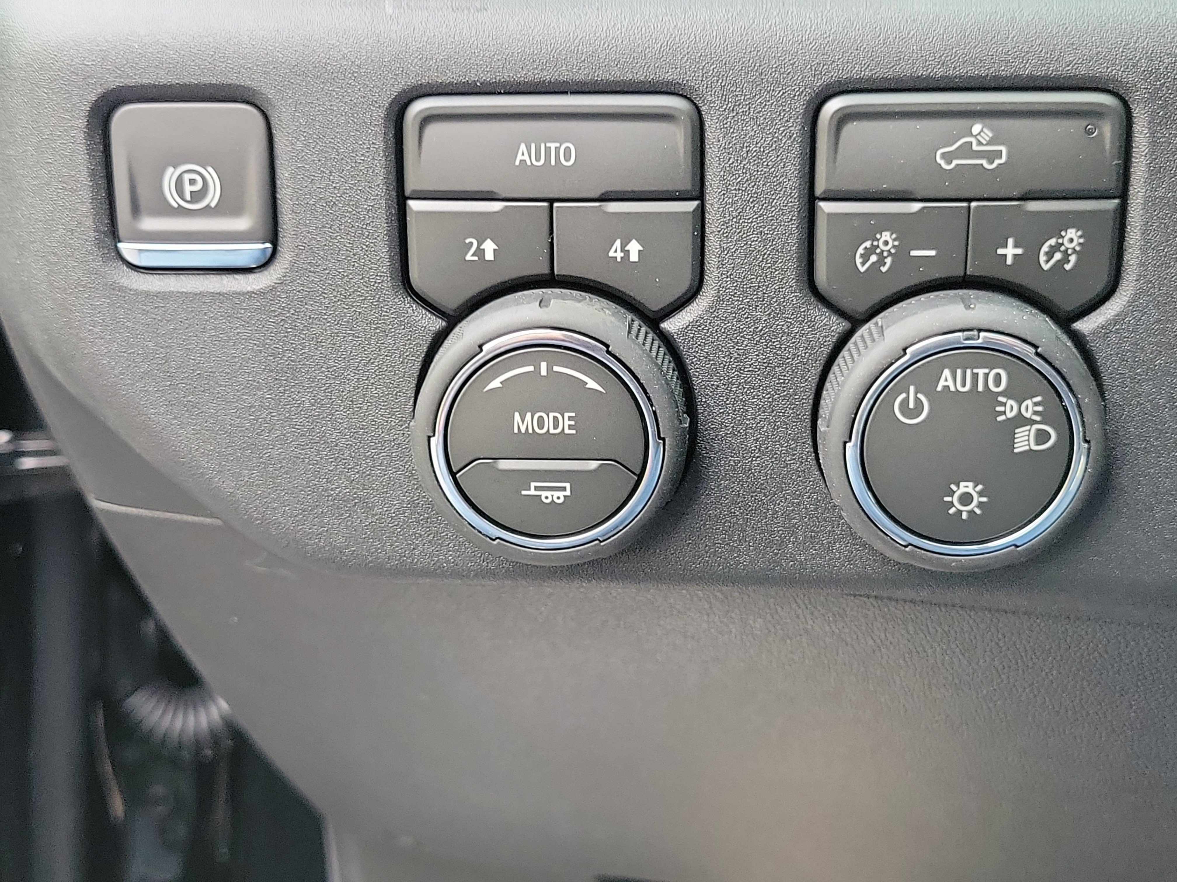 2026 Chevrolet Silverado 1500 LT - Photo 14