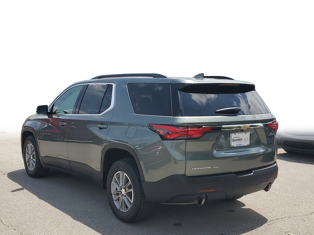Used 2023 Chevrolet Traverse LT Cloth SUV