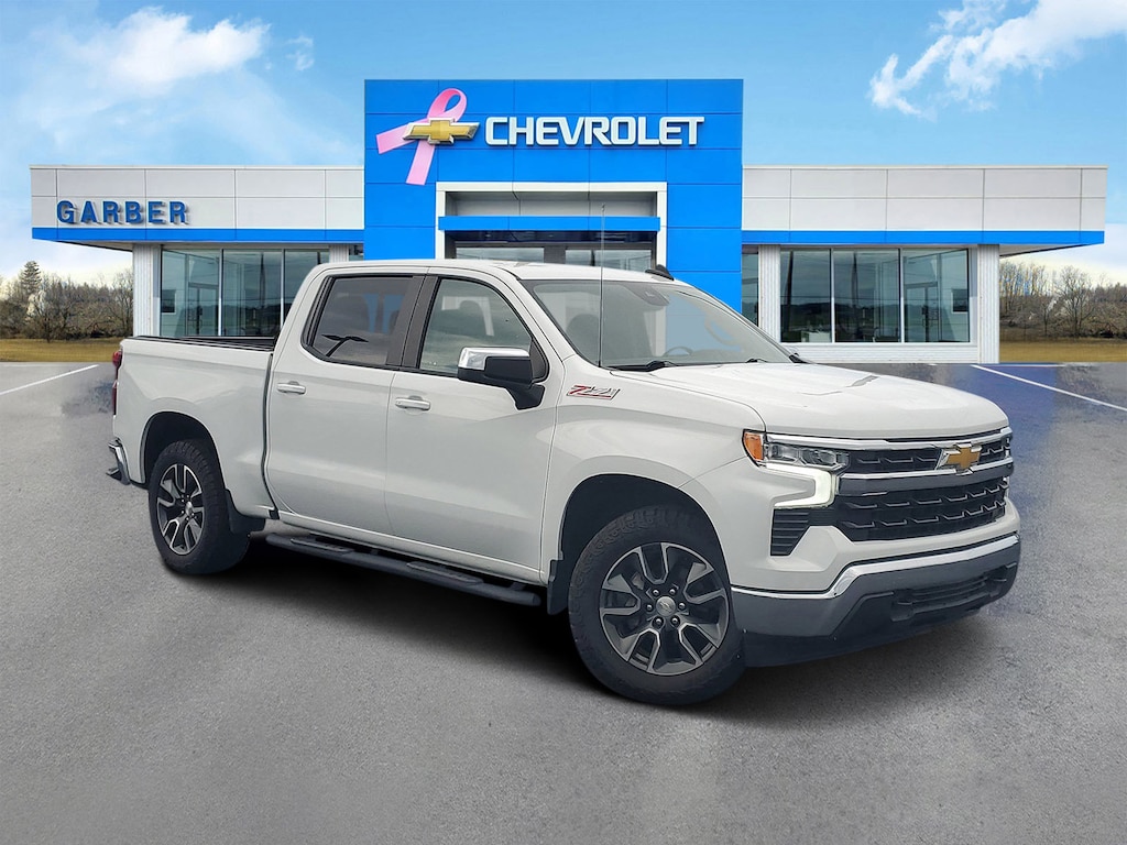 Used 2022 Chevrolet Silverado 1500 LT Truck Crew Cab