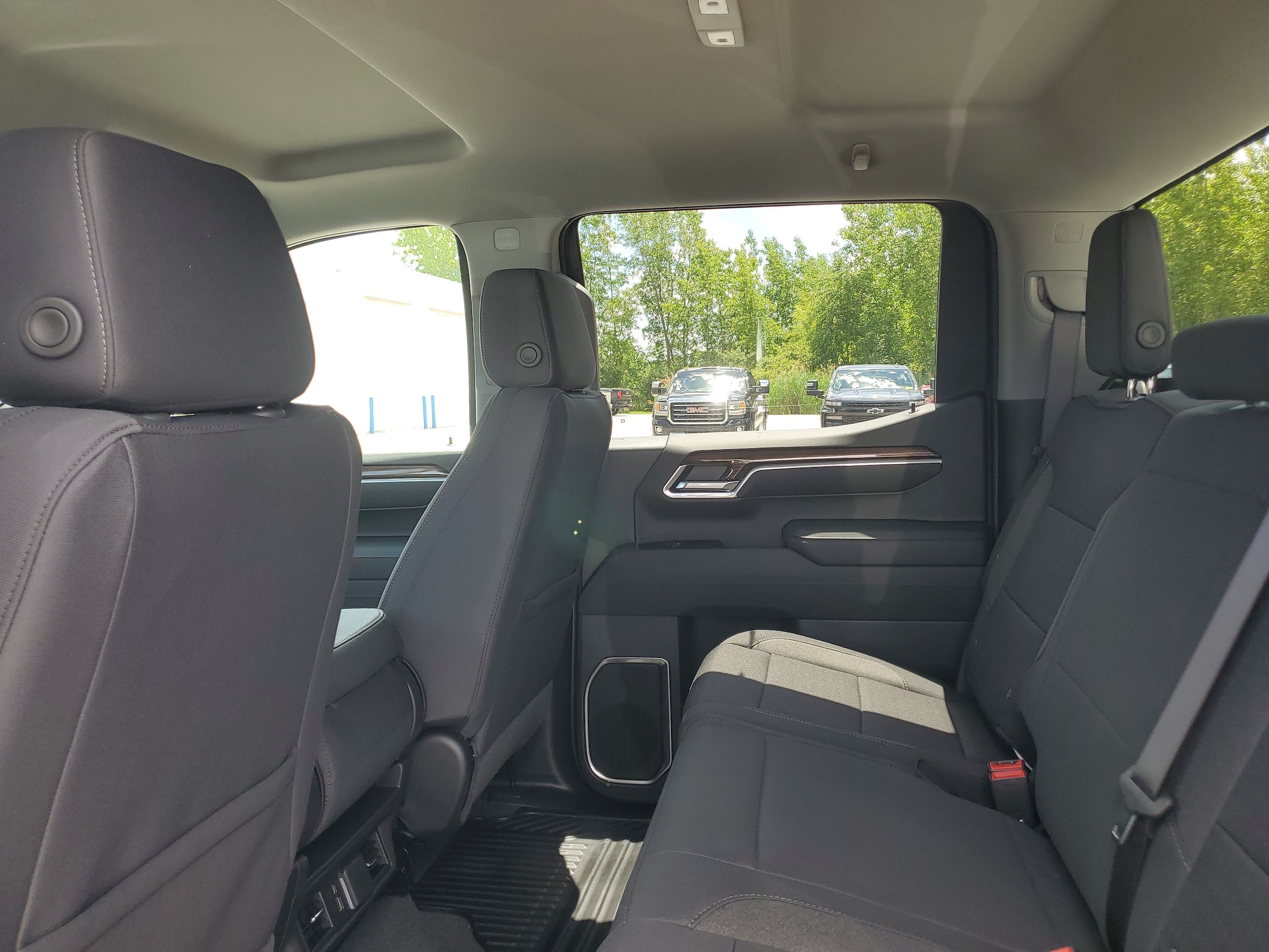 2026 Chevrolet Silverado 1500 LT - Photo 26