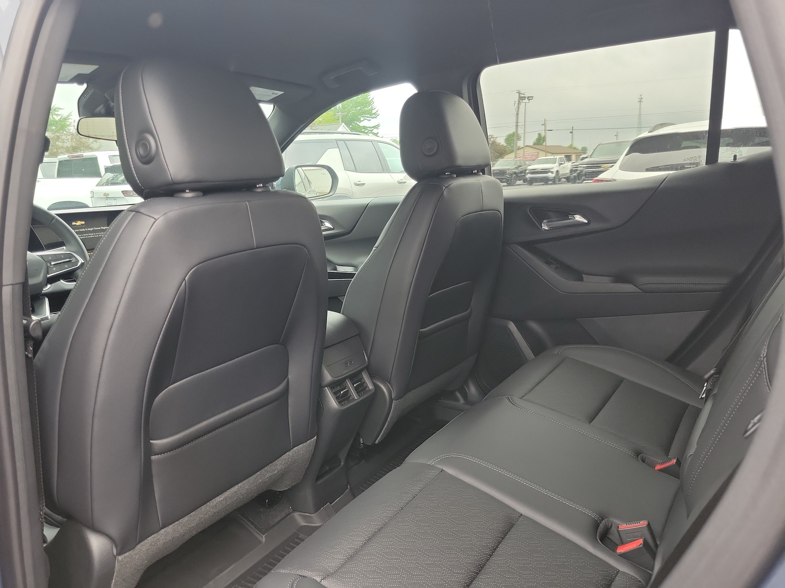 2027 Chevrolet Equinox LT - Photo 24
