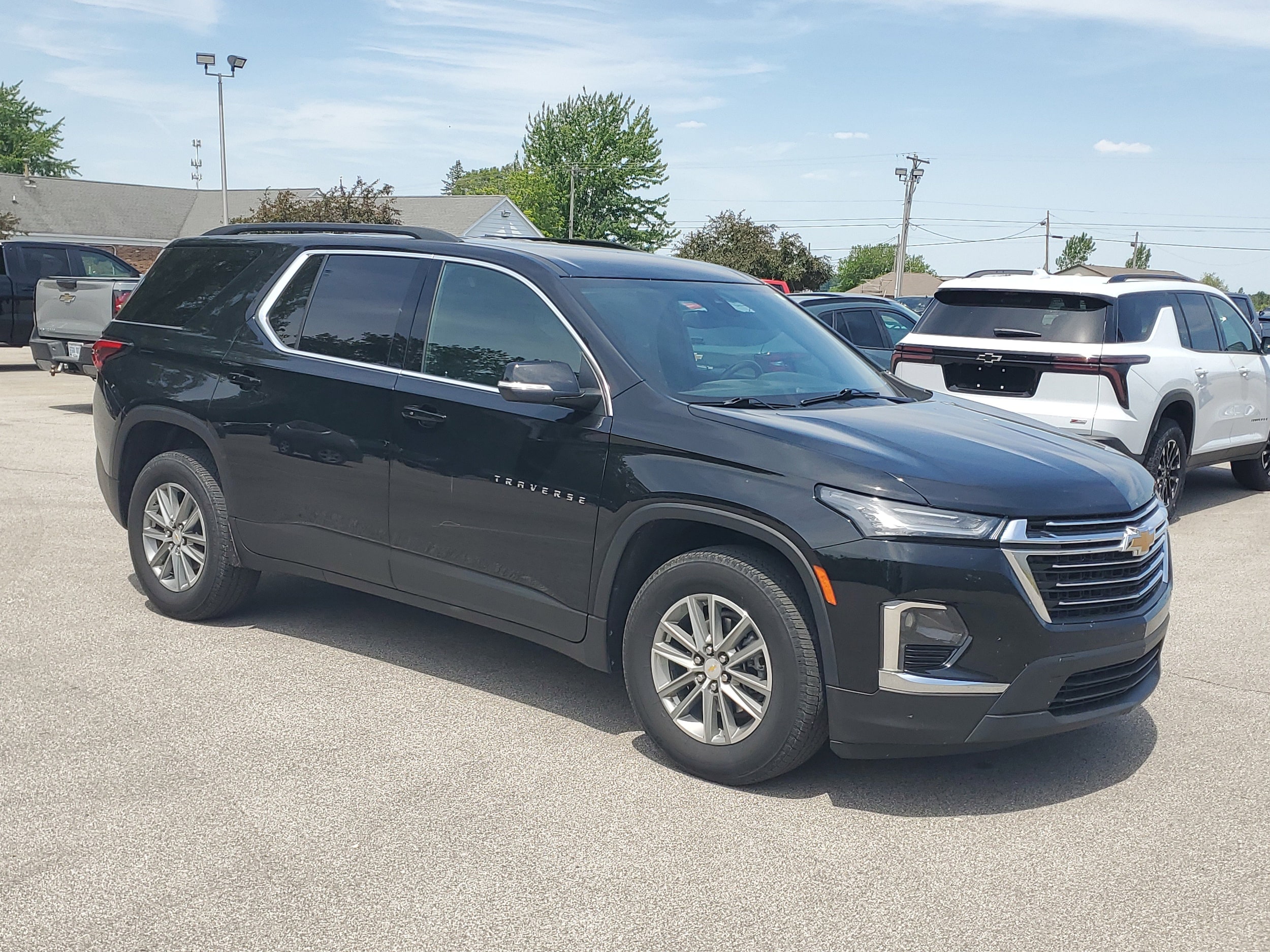 2023 Chevrolet Traverse FWD 1LT's photo