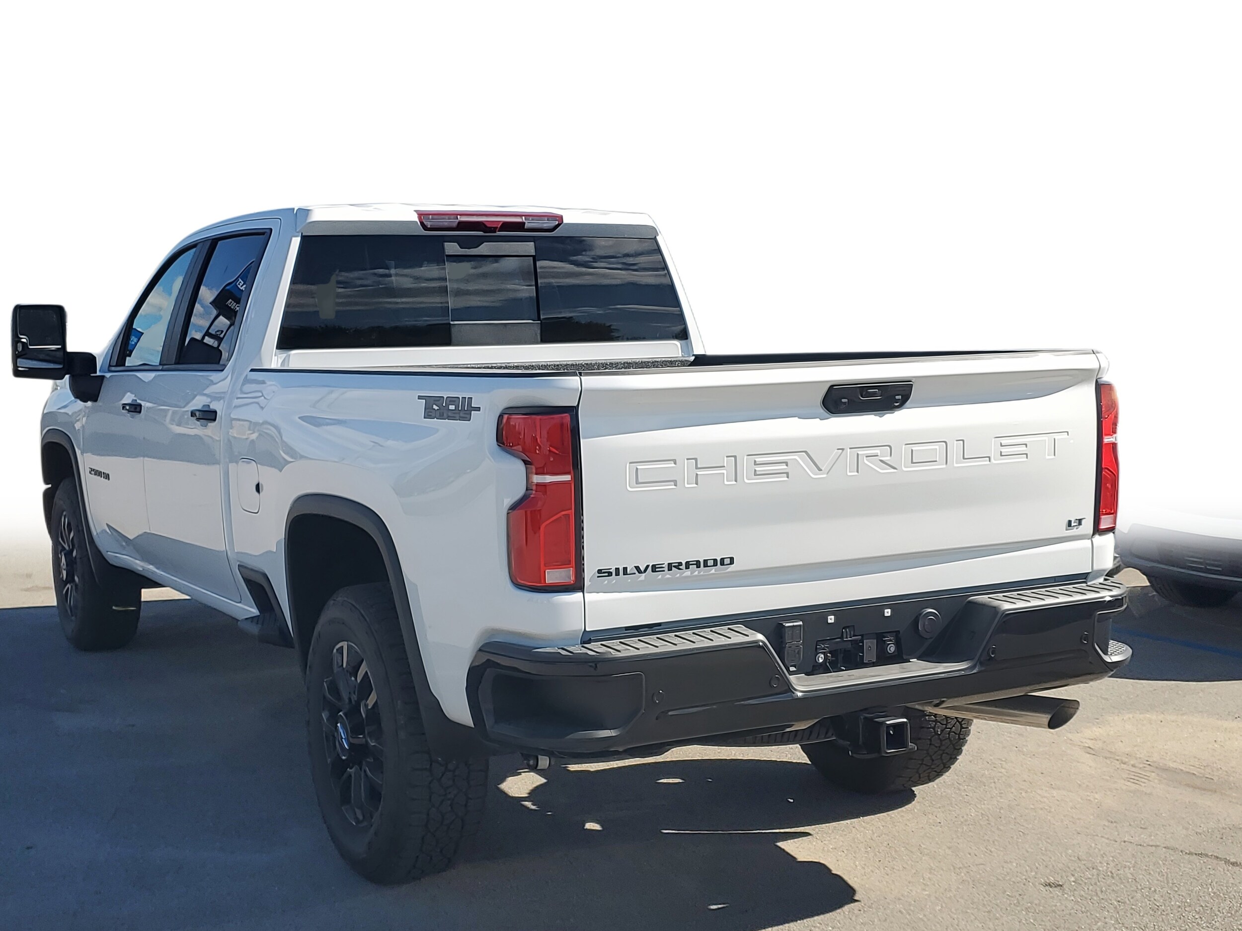 2026 Chevrolet Silverado 2500HD LT photo 3