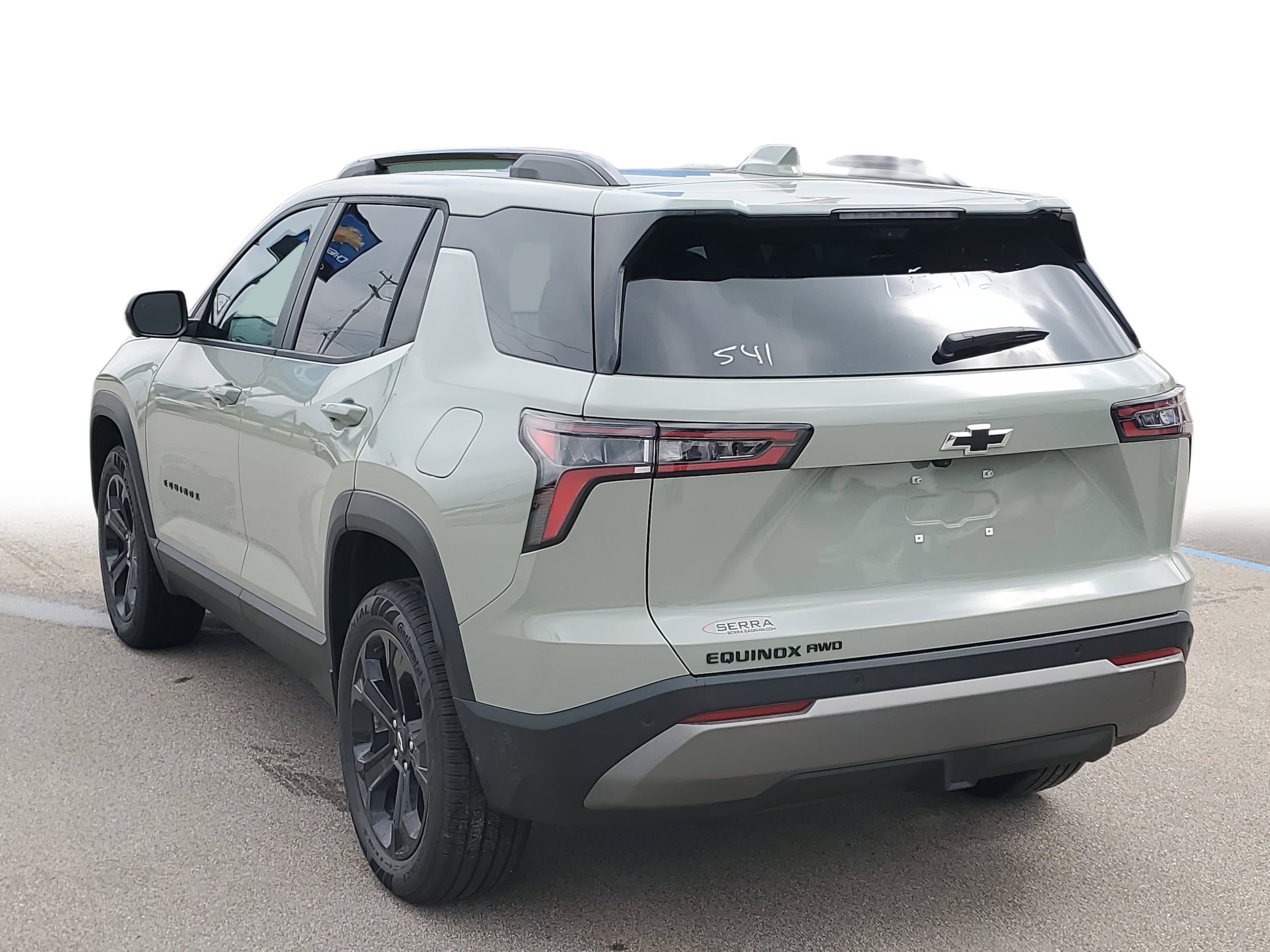 2026 Chevrolet Equinox LT photo 3