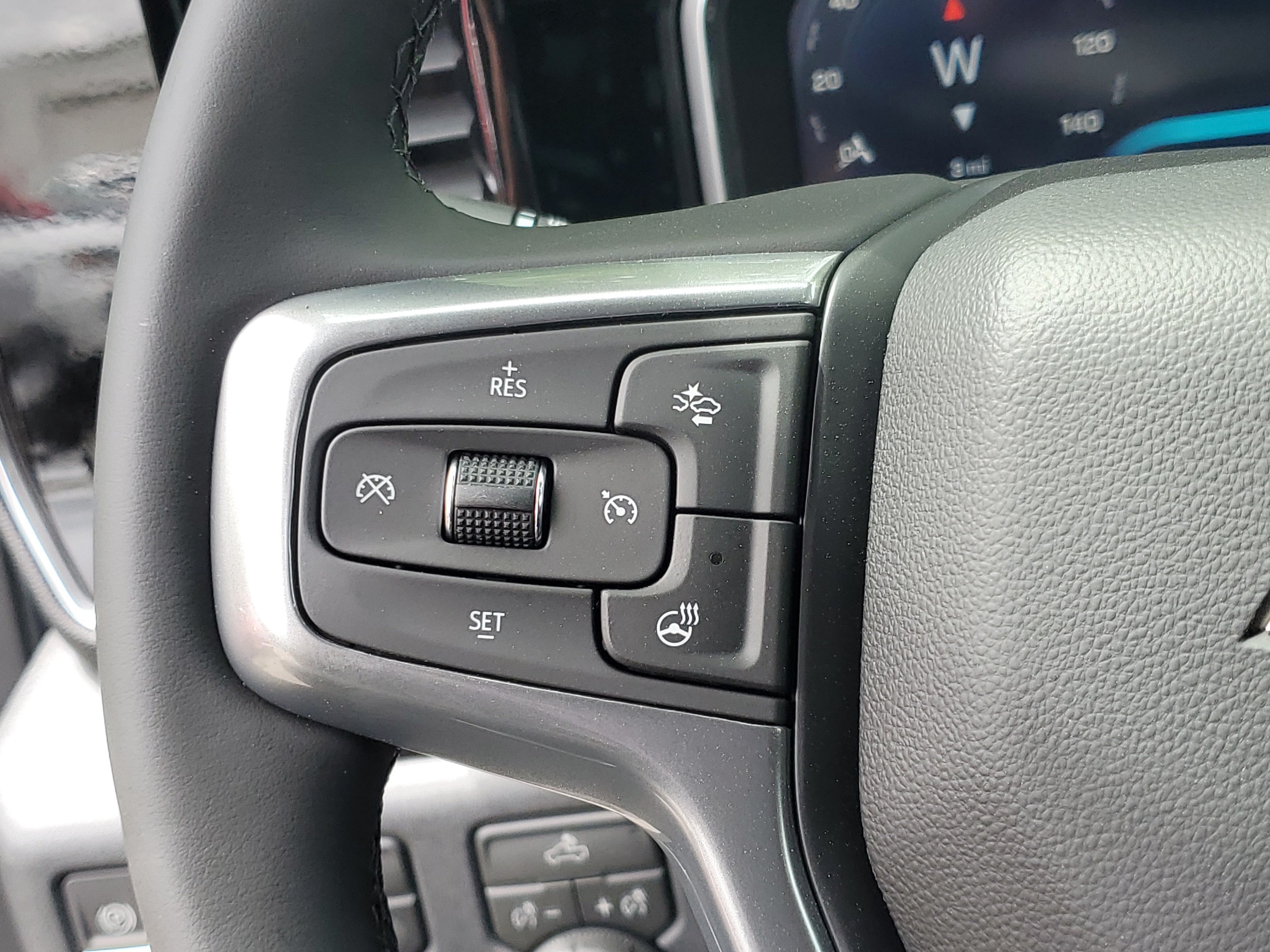 2026 Chevrolet Silverado 1500 LT - Photo 9