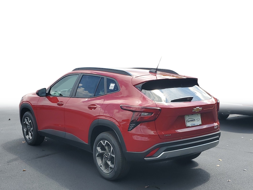 New 2026 Chevrolet Trax LT SUV